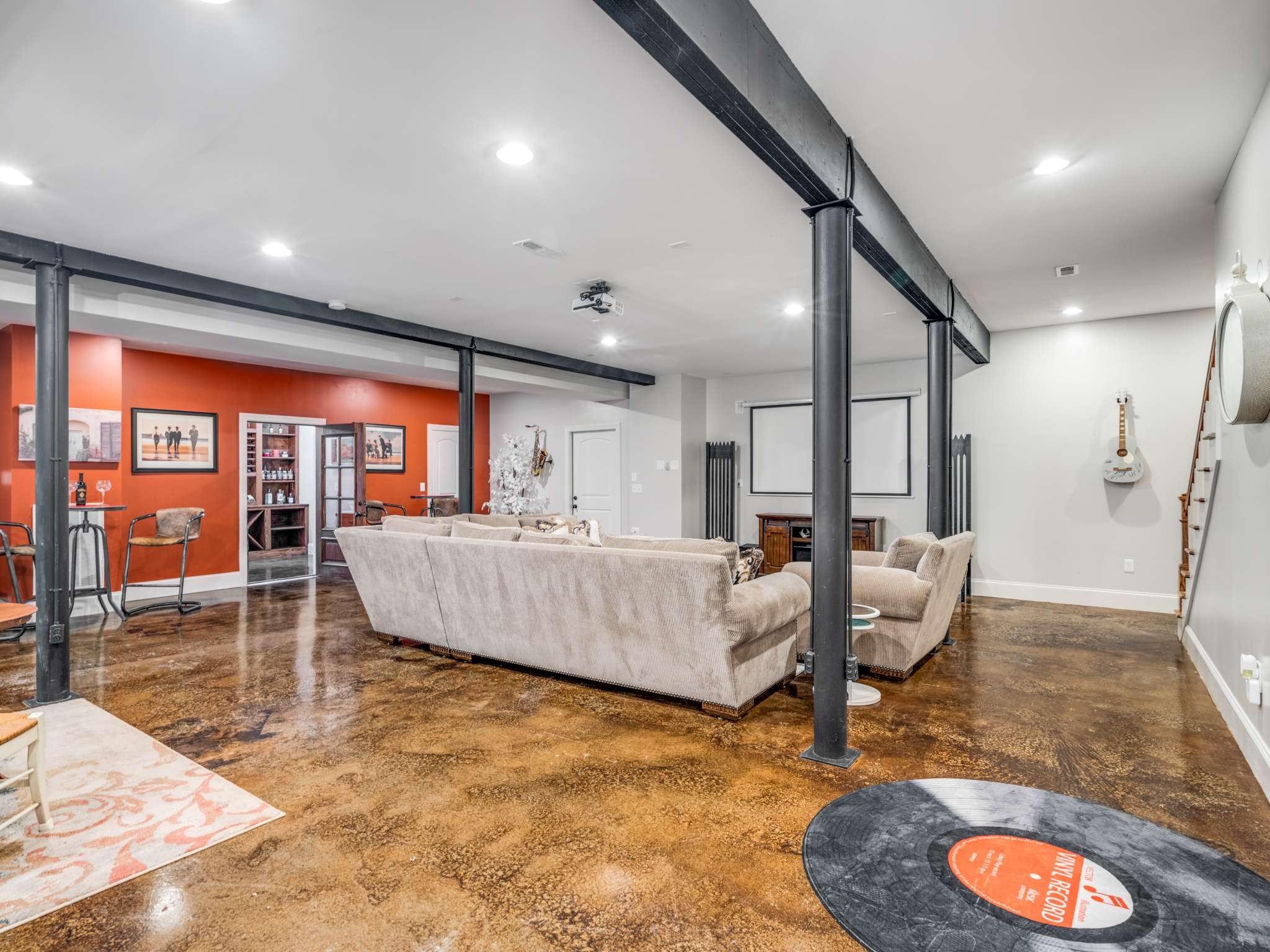 4613 General Lowrey Drive