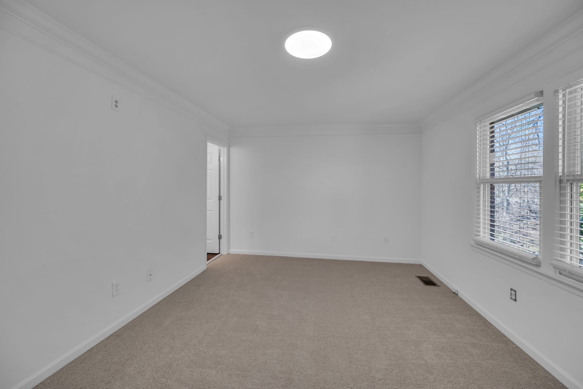 326 Westfield Dr