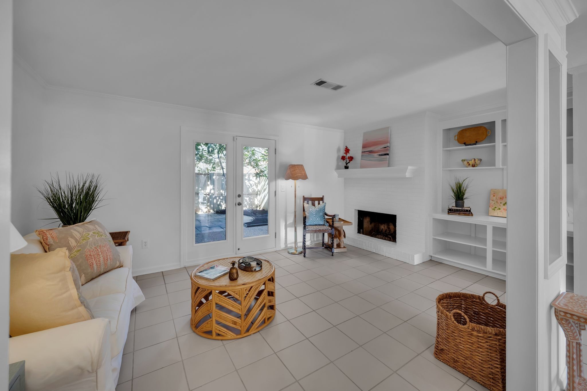 326 Westfield Dr