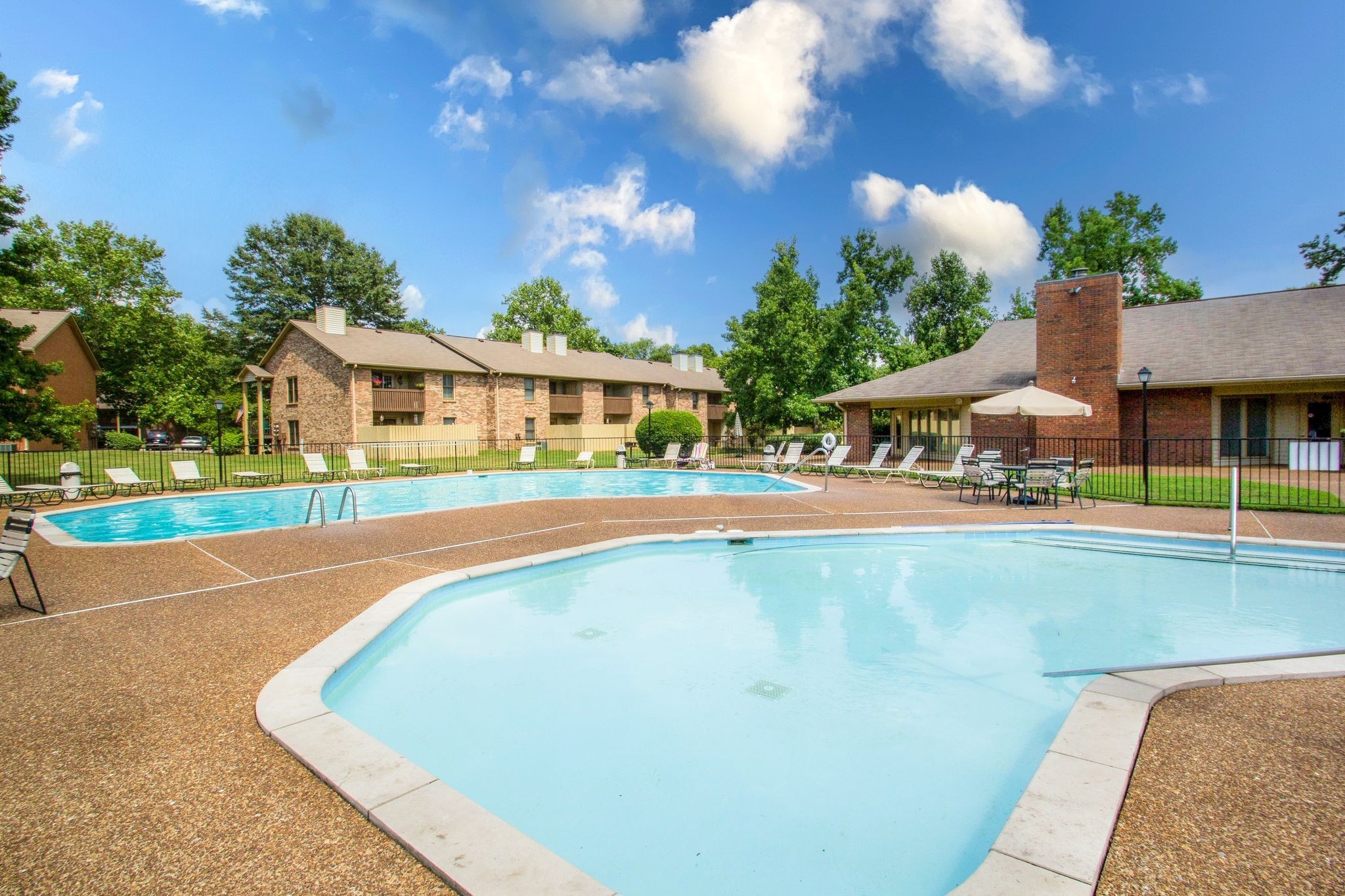 326 Westfield Dr