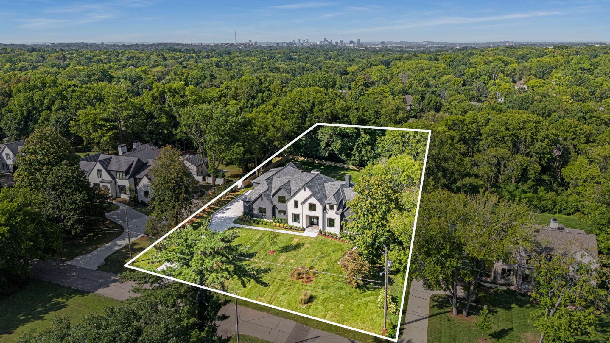 894 Van Leer Dr