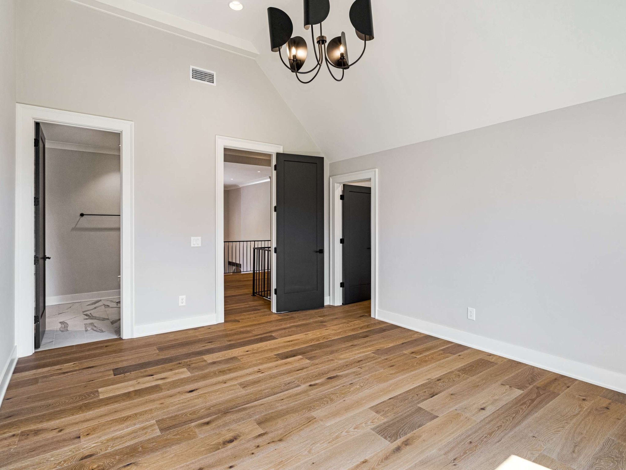 894 Van Leer Dr