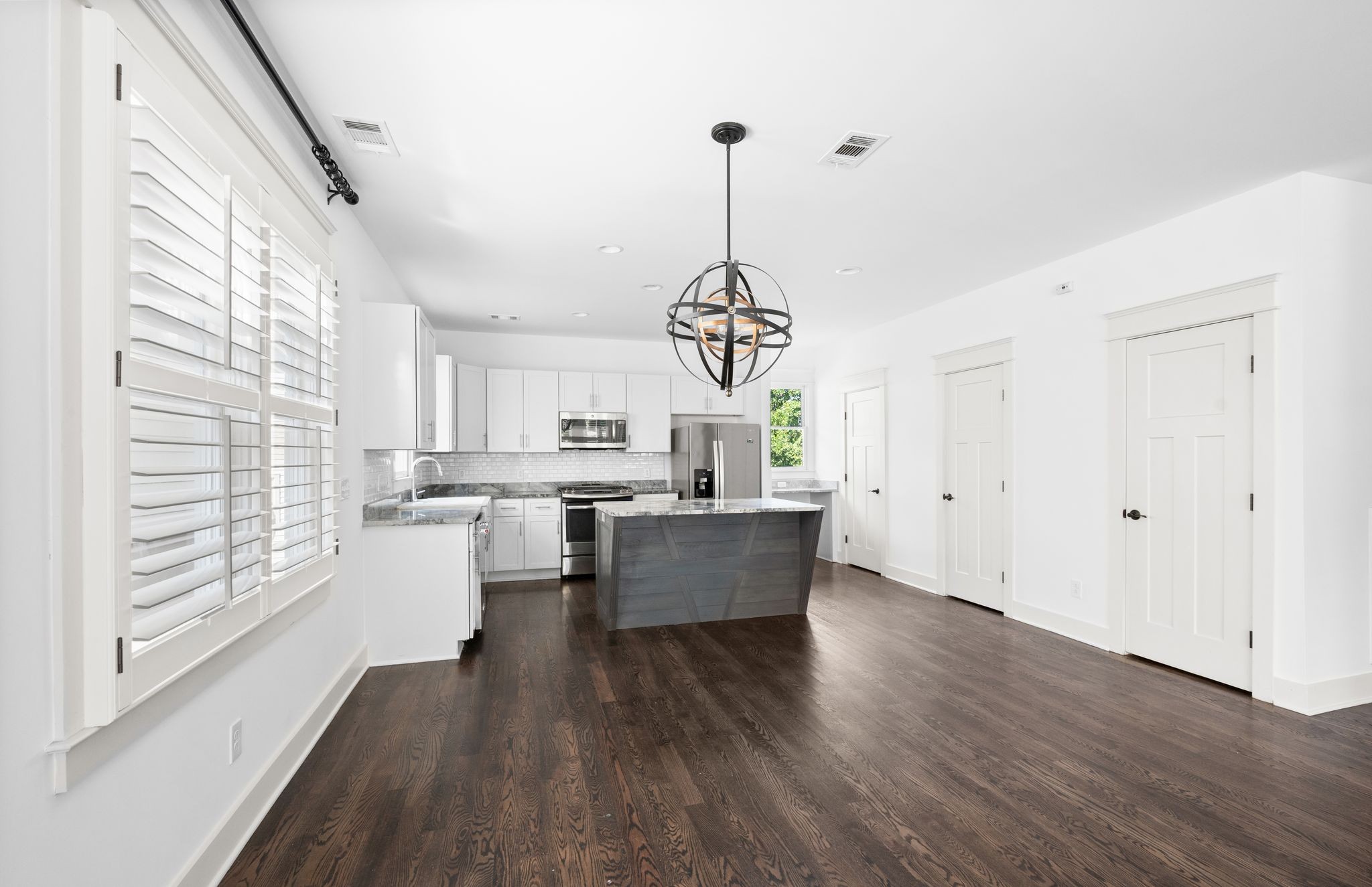 511B Chesterfield Ave