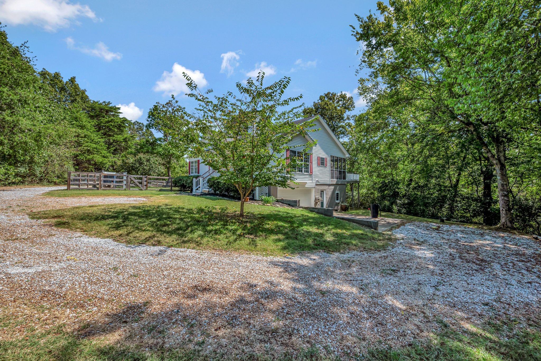 4440 Sears Rd