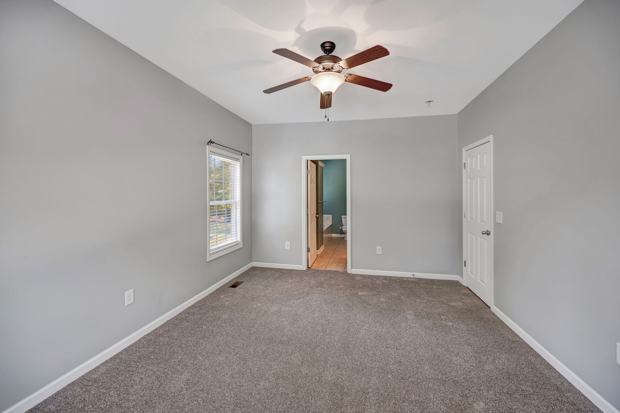 4440 Sears Rd