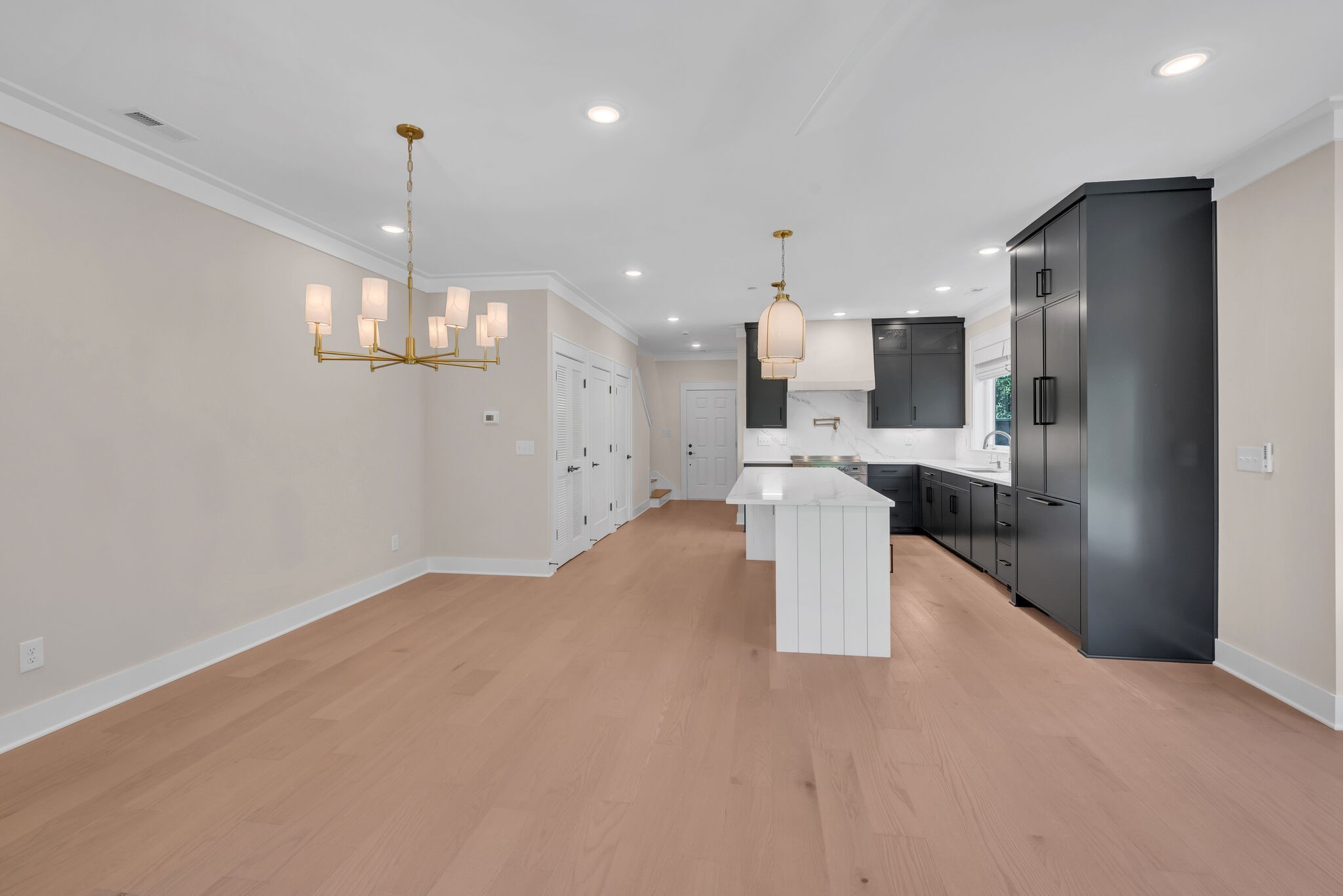 5611 Franklin Pike Unit: 106