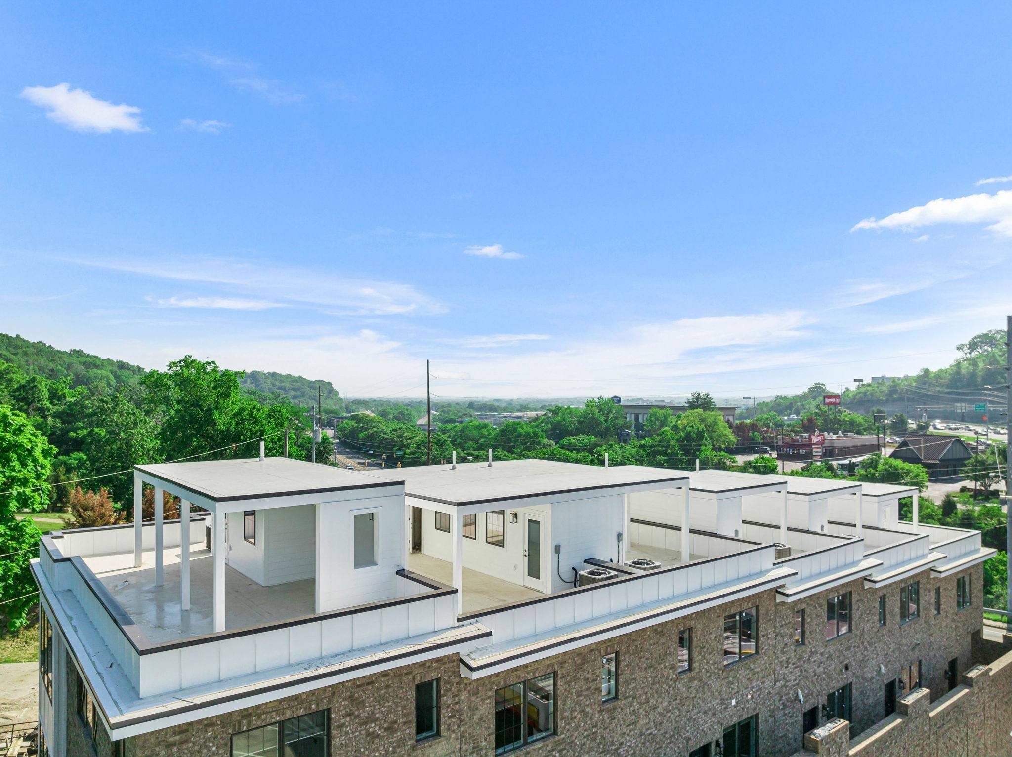 5611 Franklin Pike Unit: 106