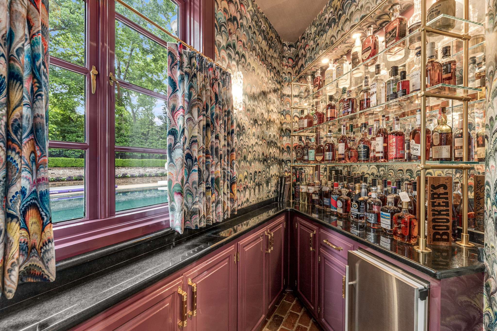 114 Clarendon Ave