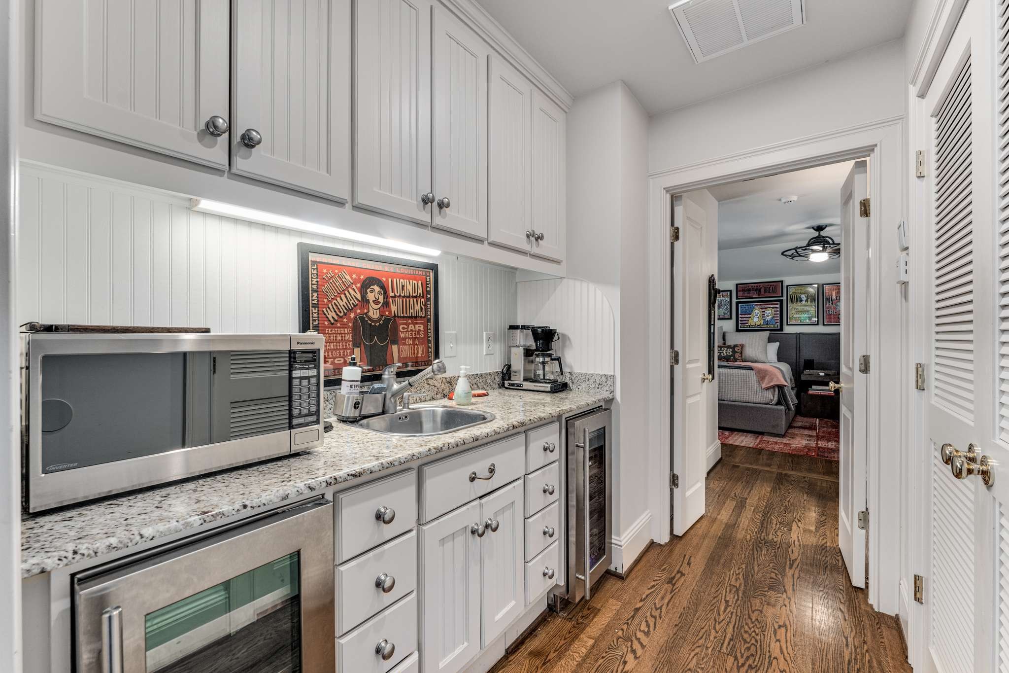 114 Clarendon Ave