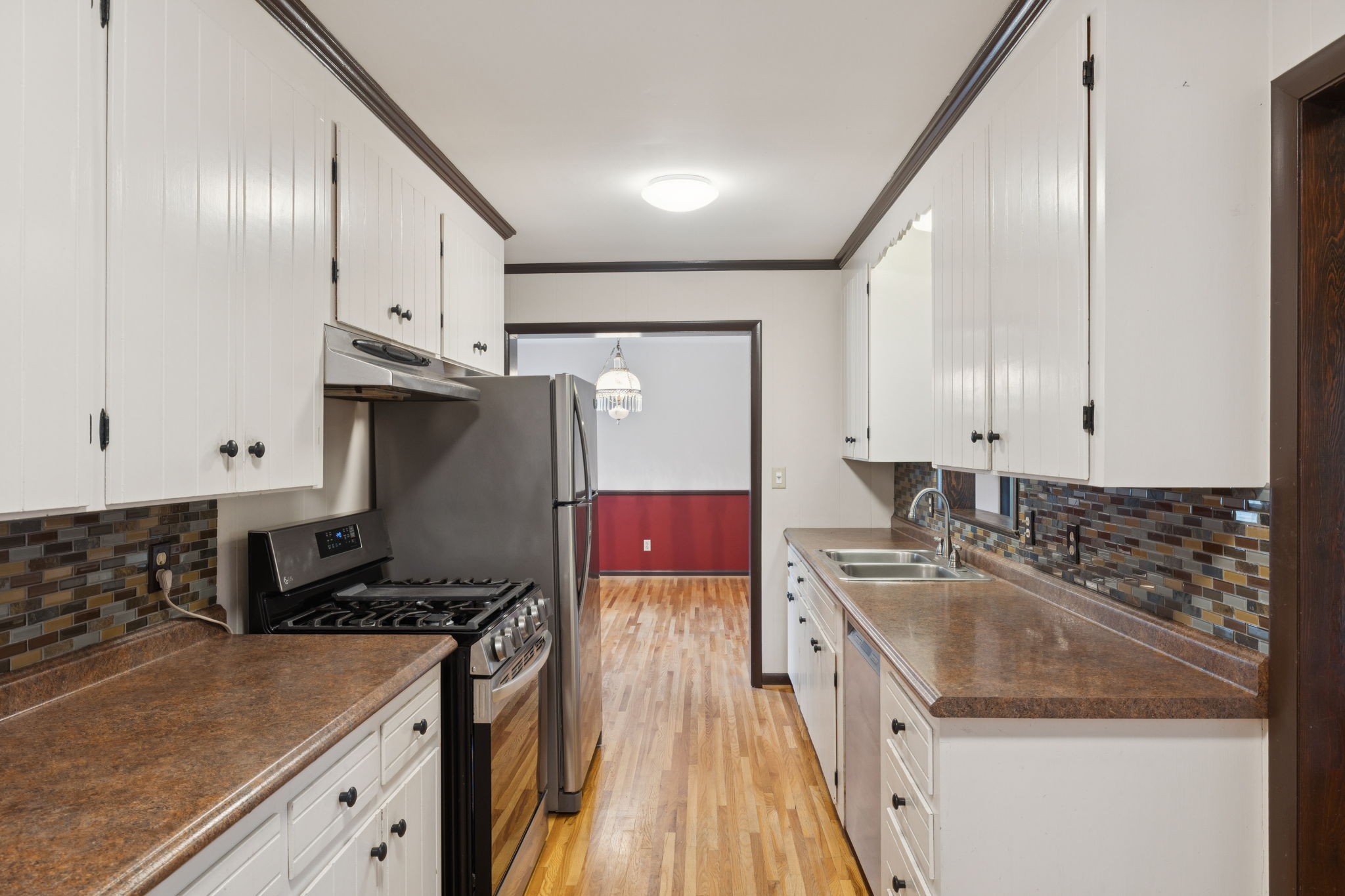 5022 Chaffin Dr