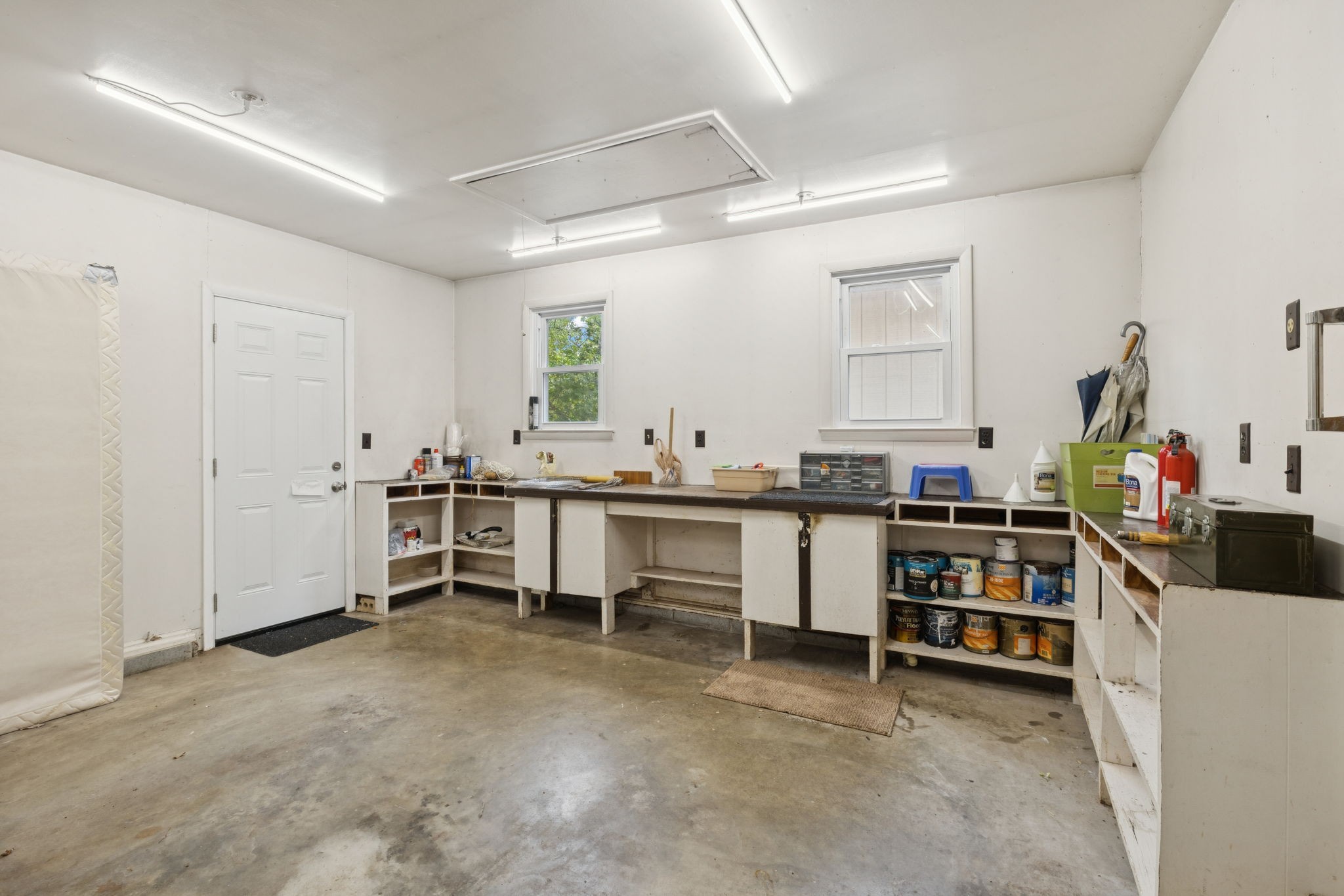 5022 Chaffin Dr