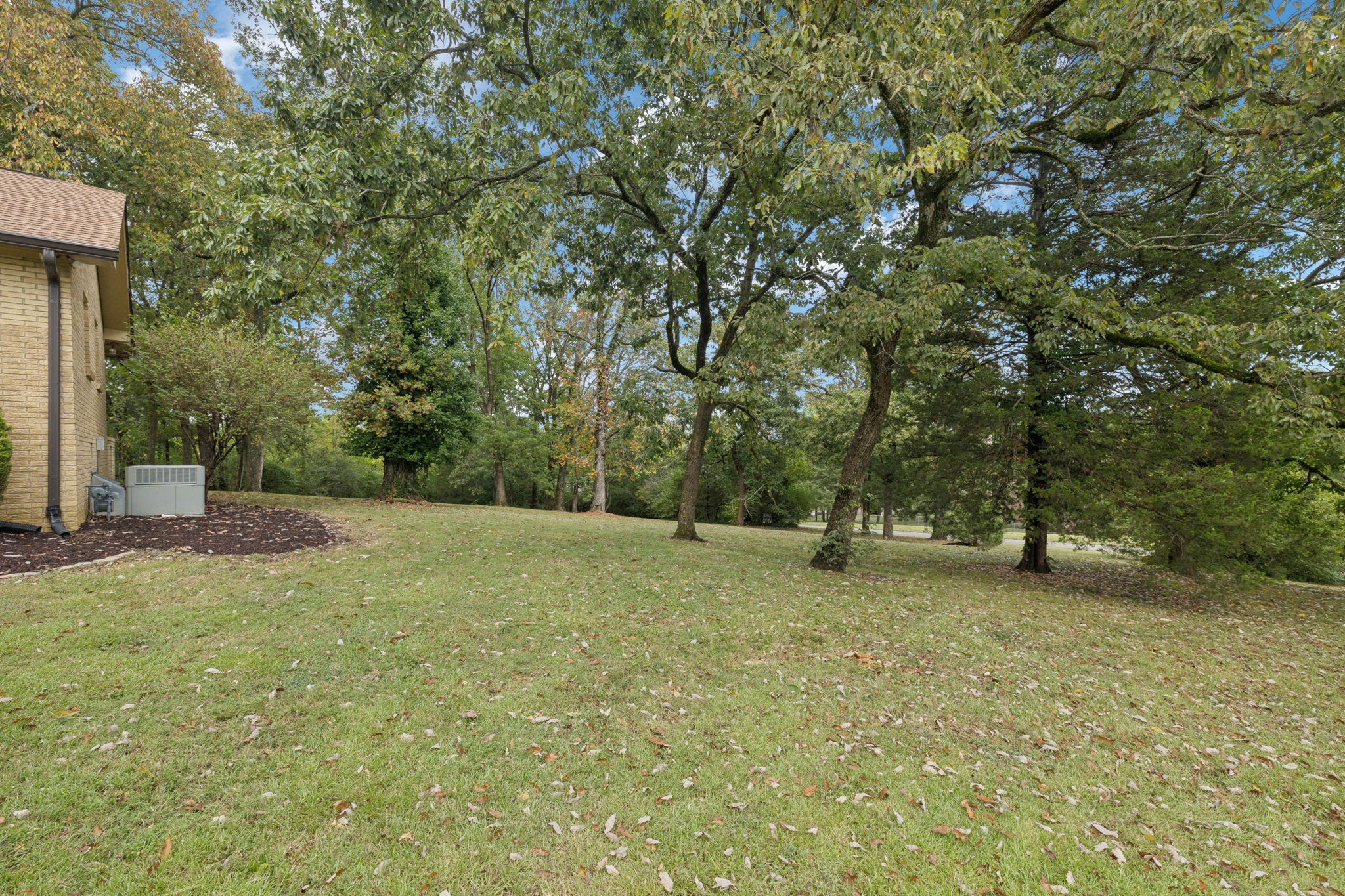 5022 Chaffin Dr