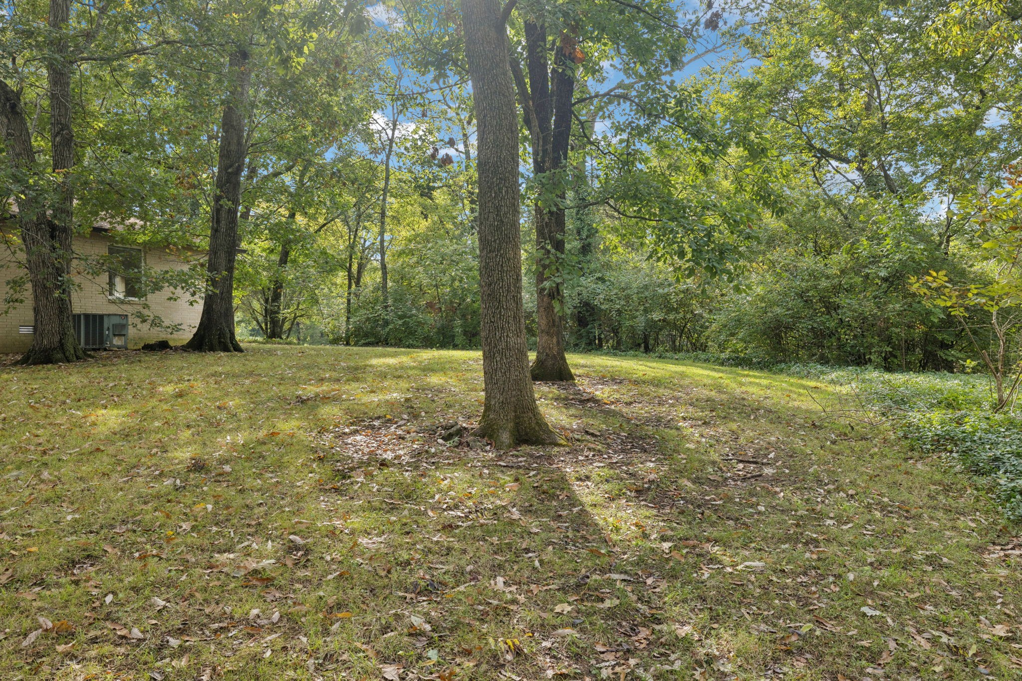 5022 Chaffin Dr