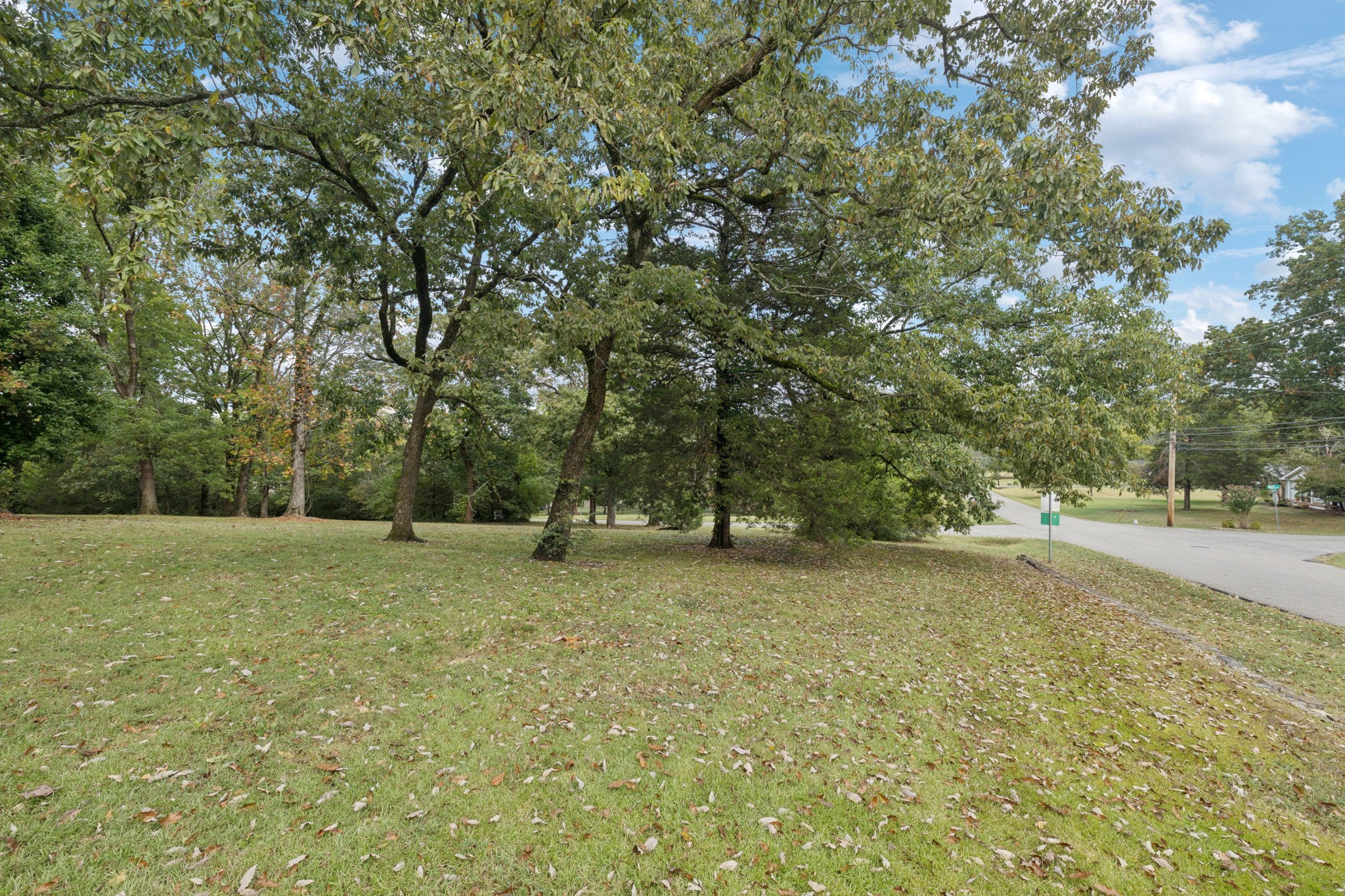 5022 Chaffin Dr