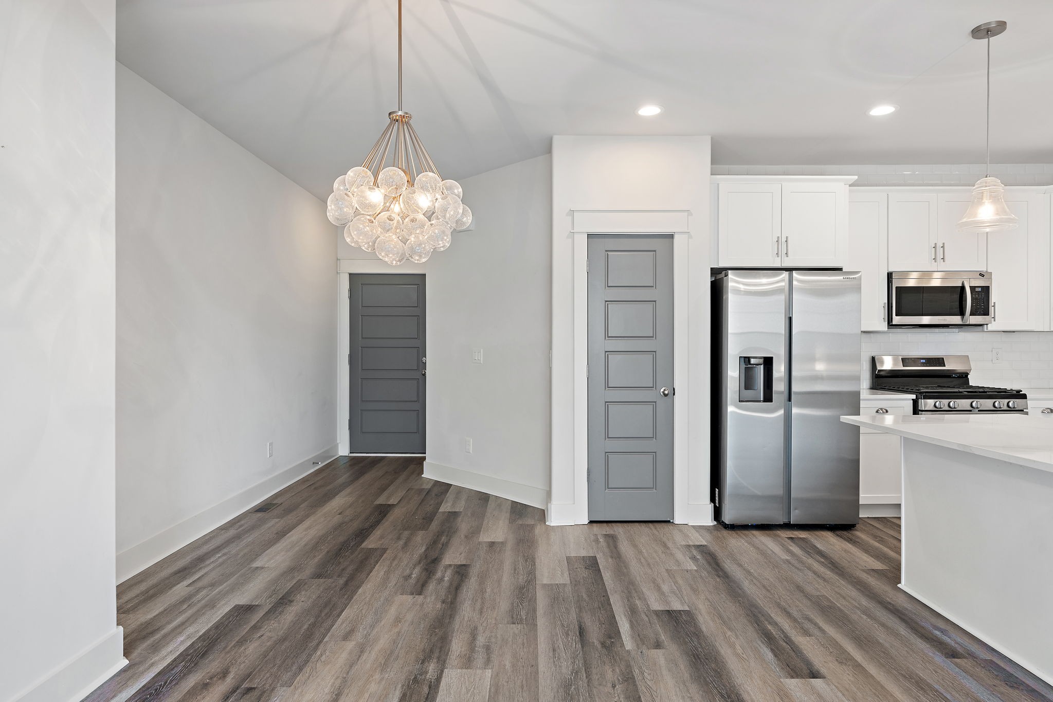 7004 Westside Cir