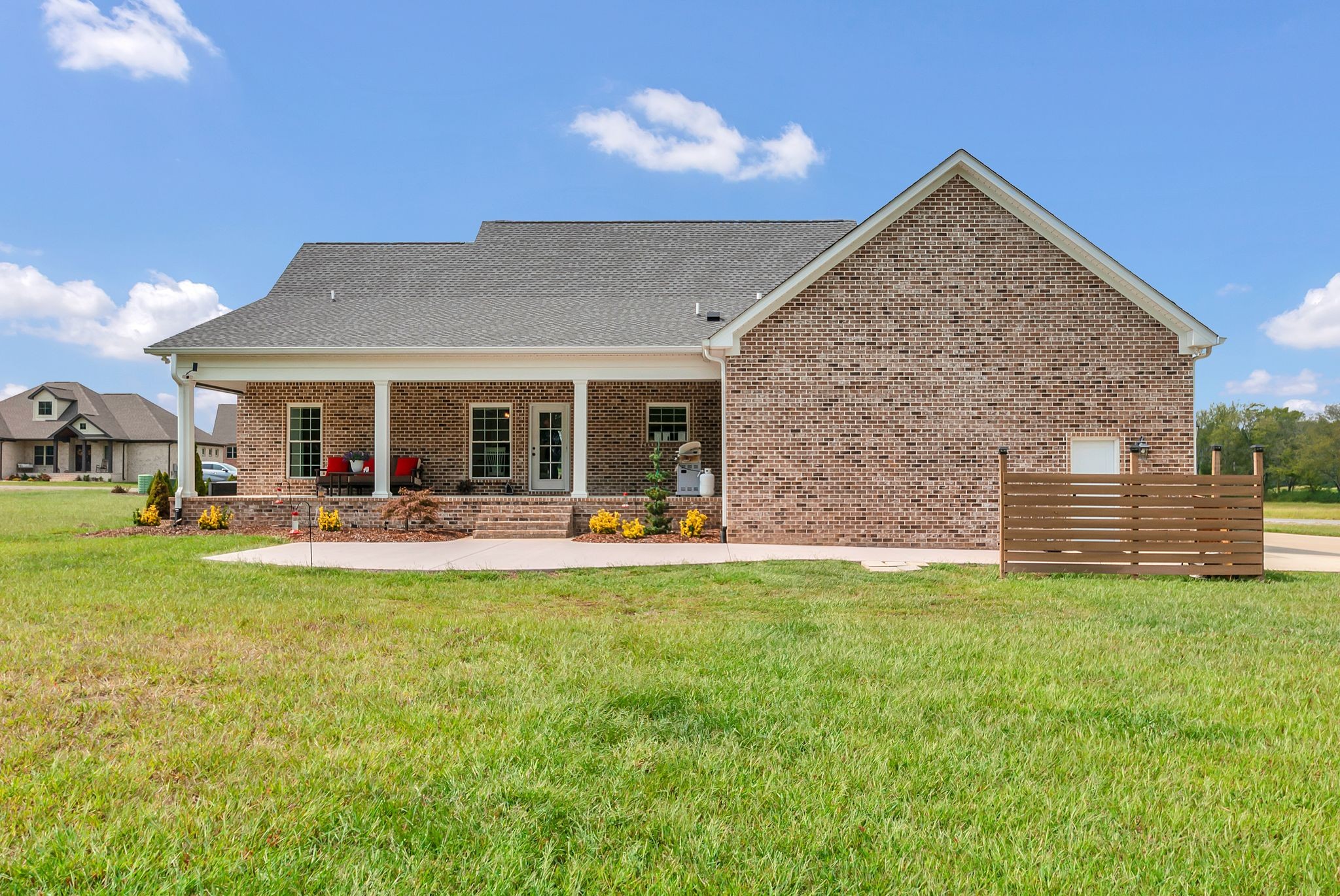 63 Hurst Dr
