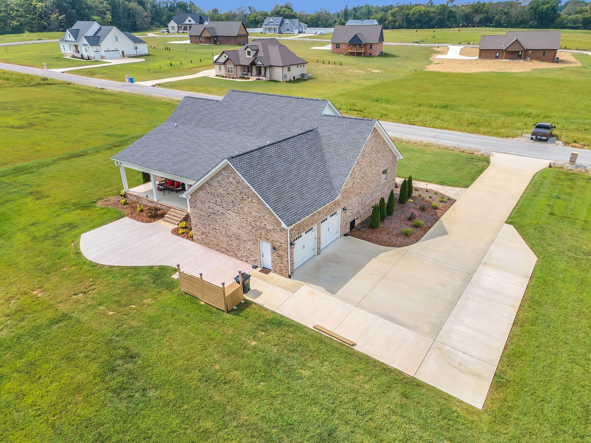 63 Hurst Dr