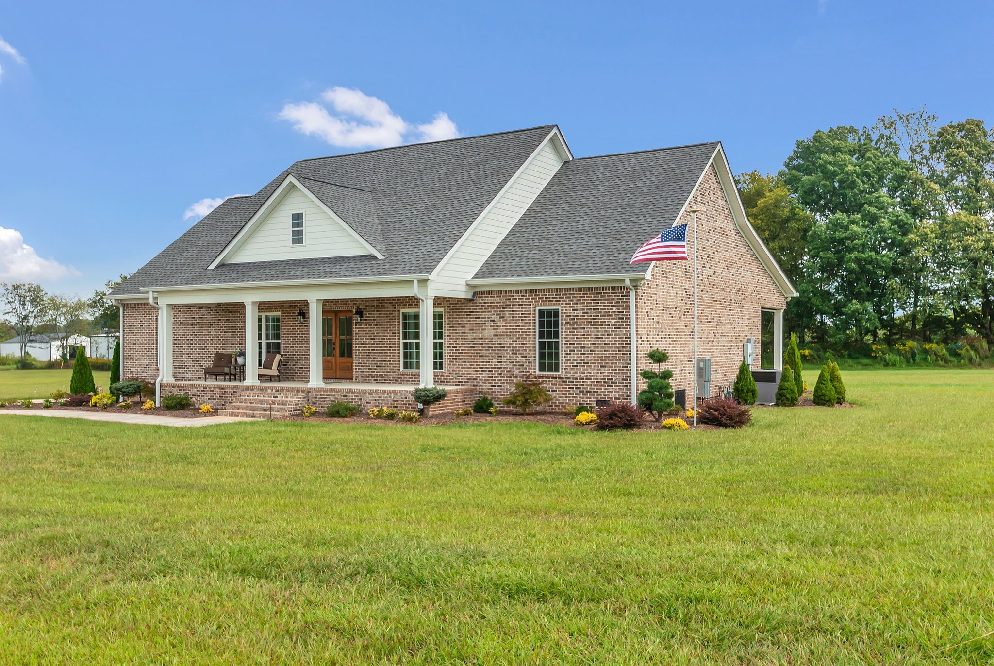63 Hurst Dr
