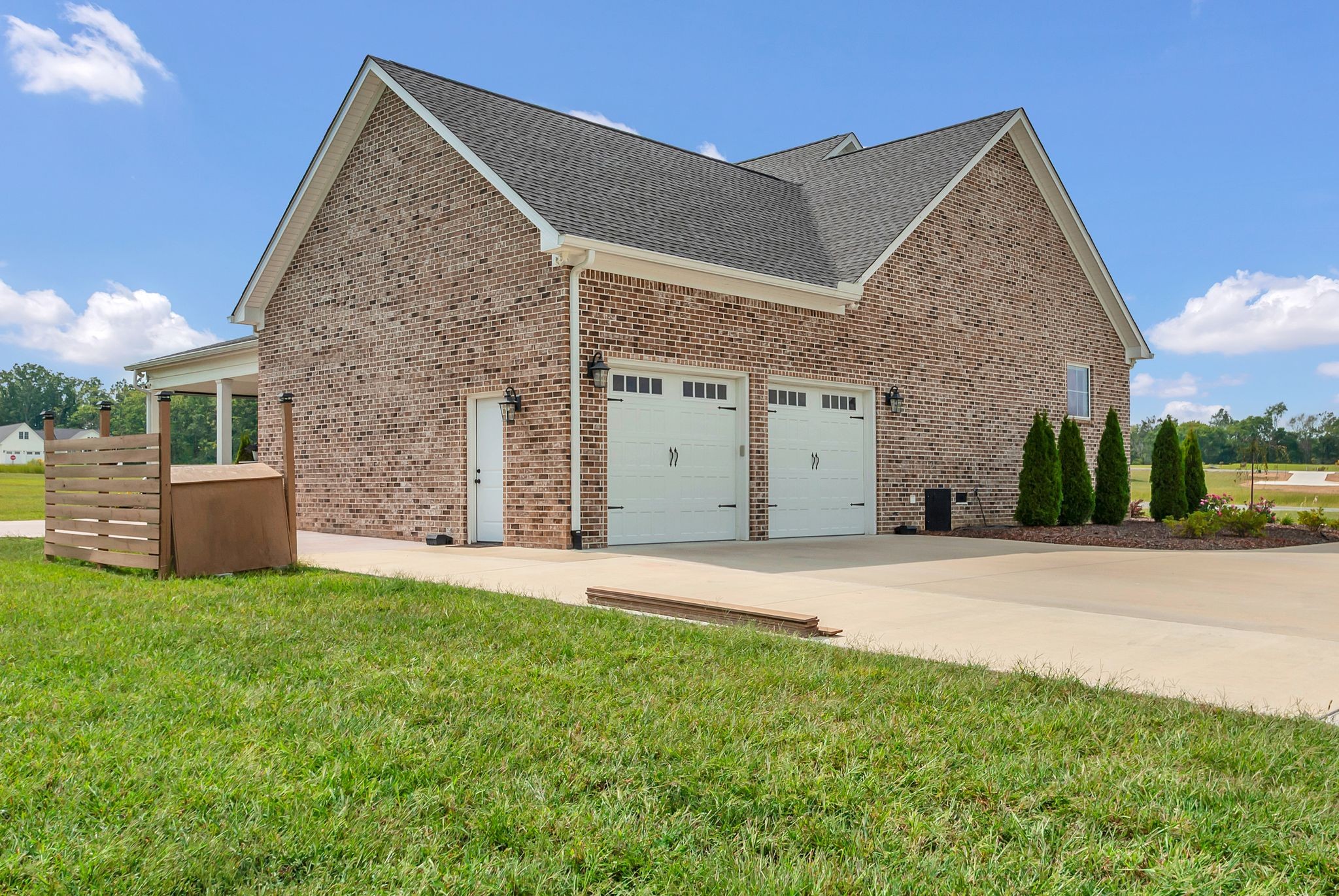 63 Hurst Dr