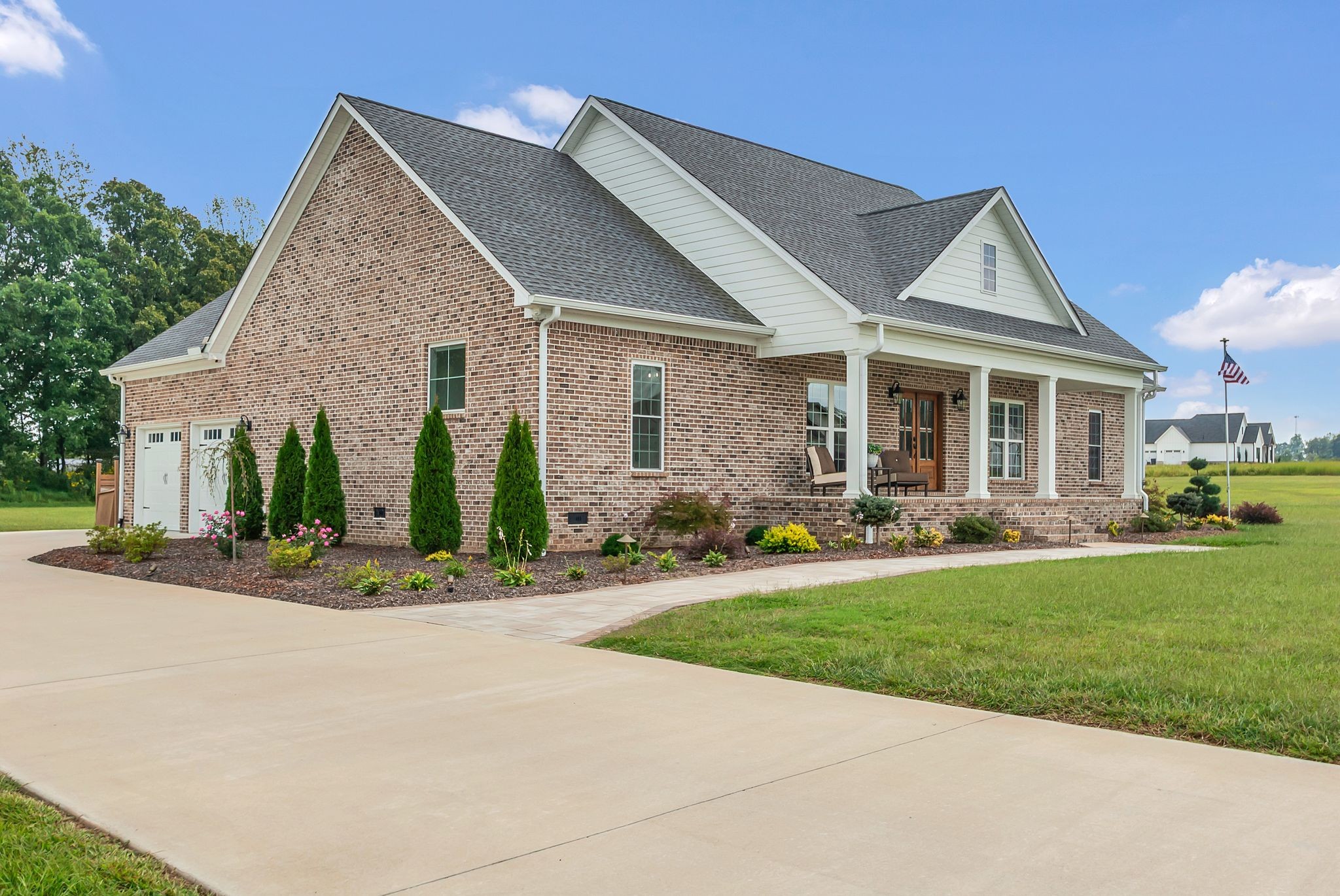 63 Hurst Dr
