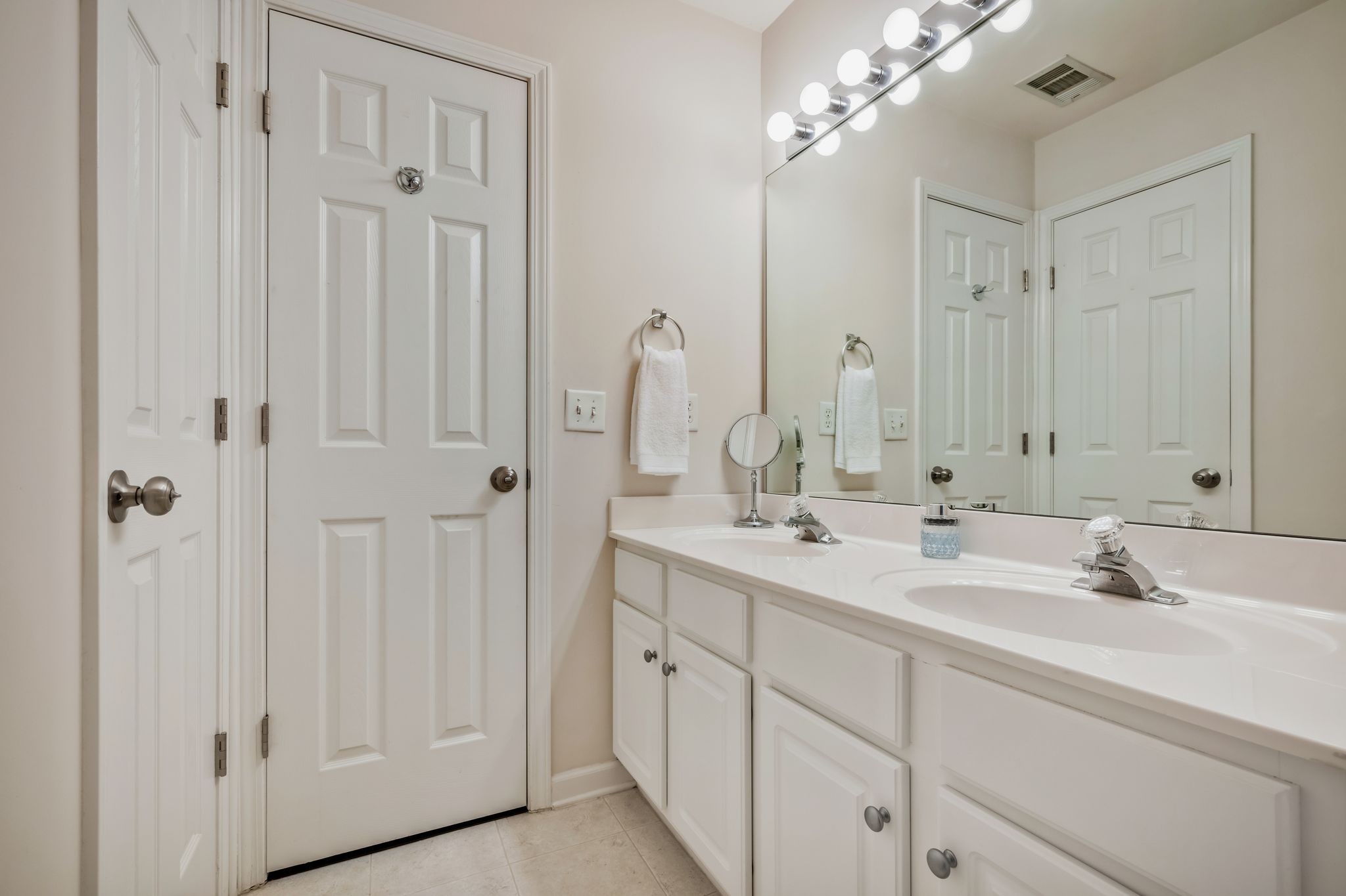 5909 Westheimer Dr