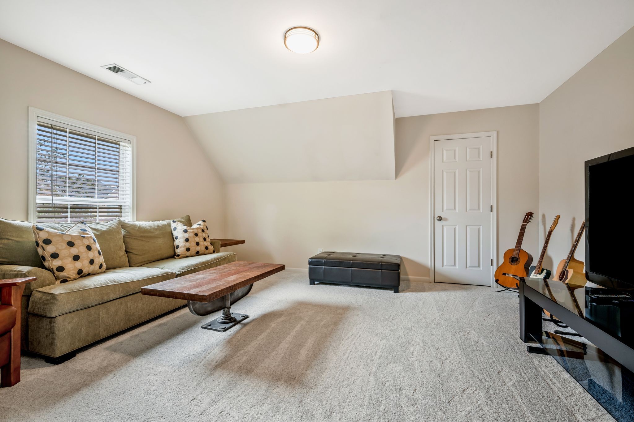 5909 Westheimer Dr