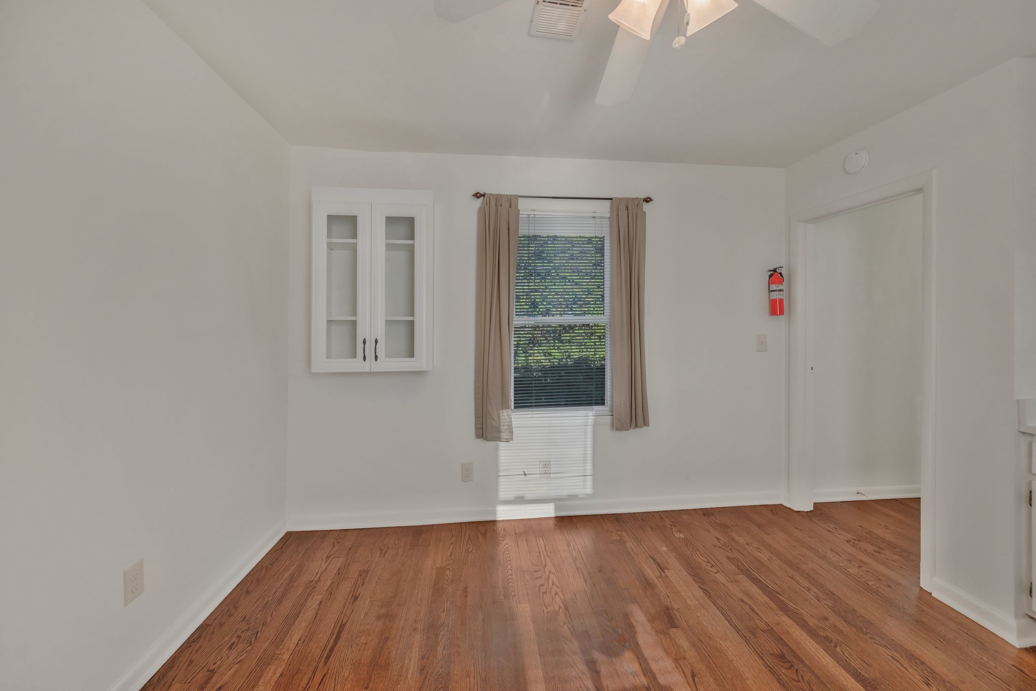3735 Central Ave Unit: B2