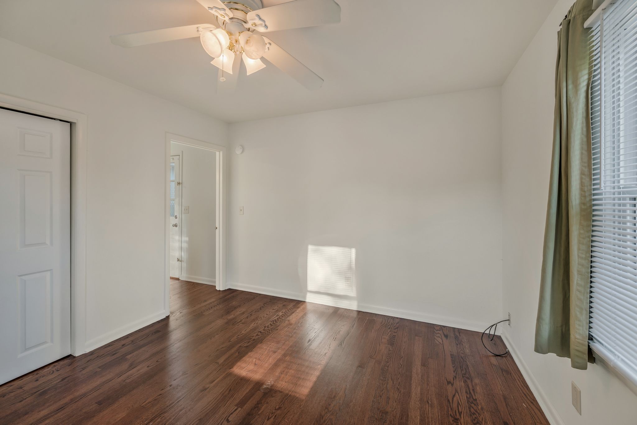 3735 Central Ave Unit: B2