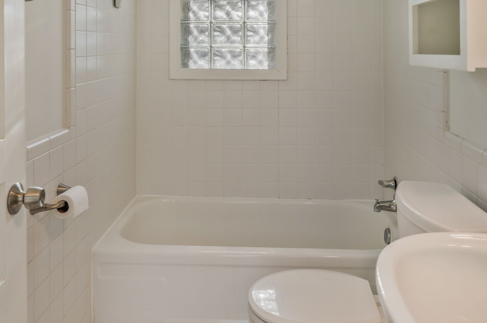 3735 Central Ave Unit: B2