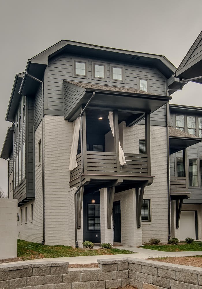 2021 Beech Avenue Unit: 5