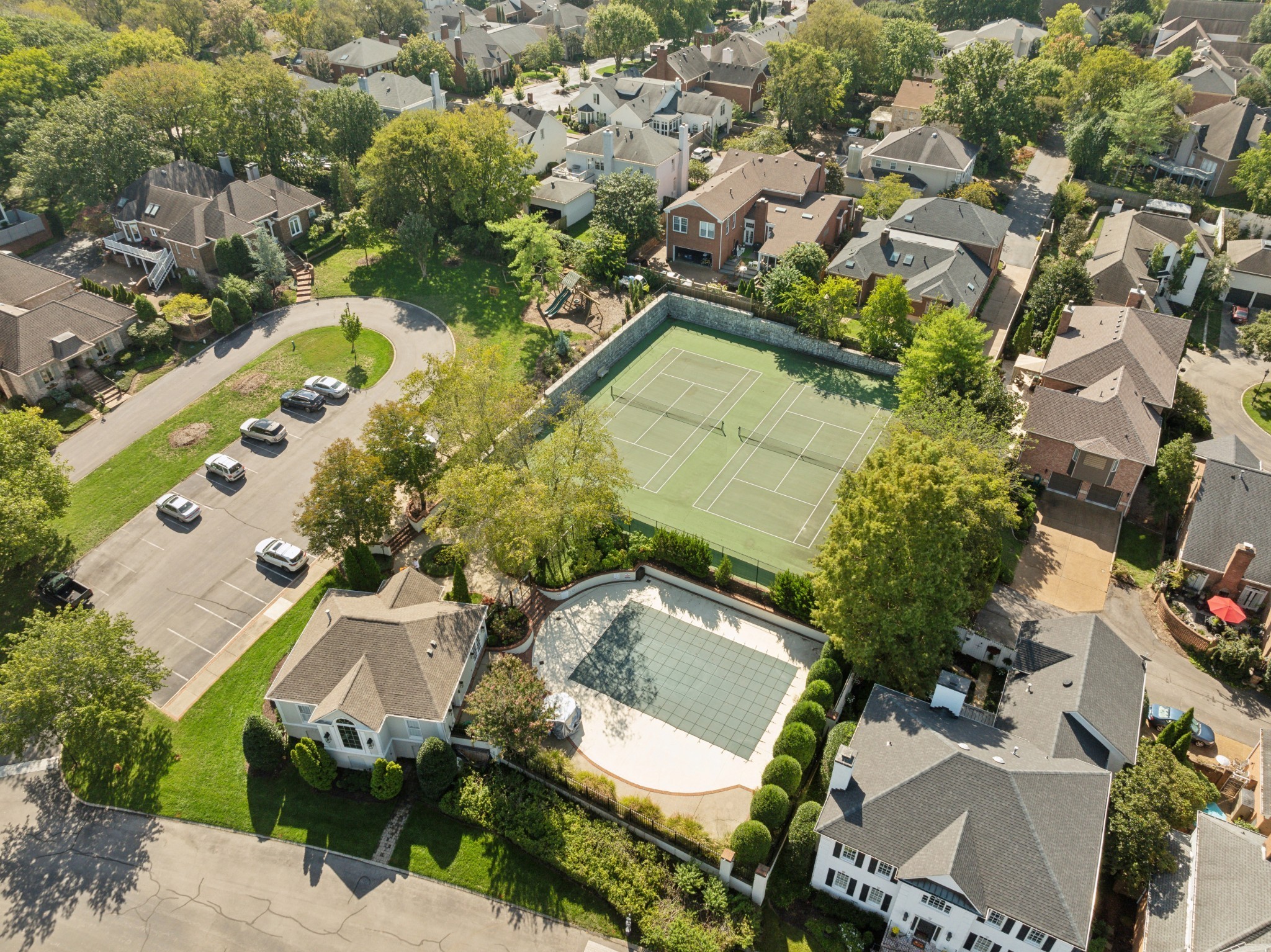 501 Belgrave Park