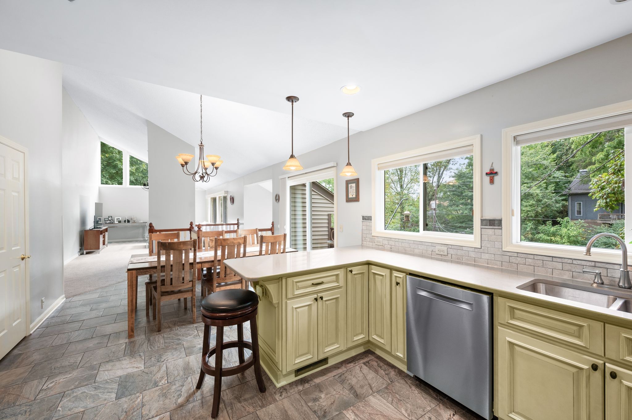 504 Wagon Ct