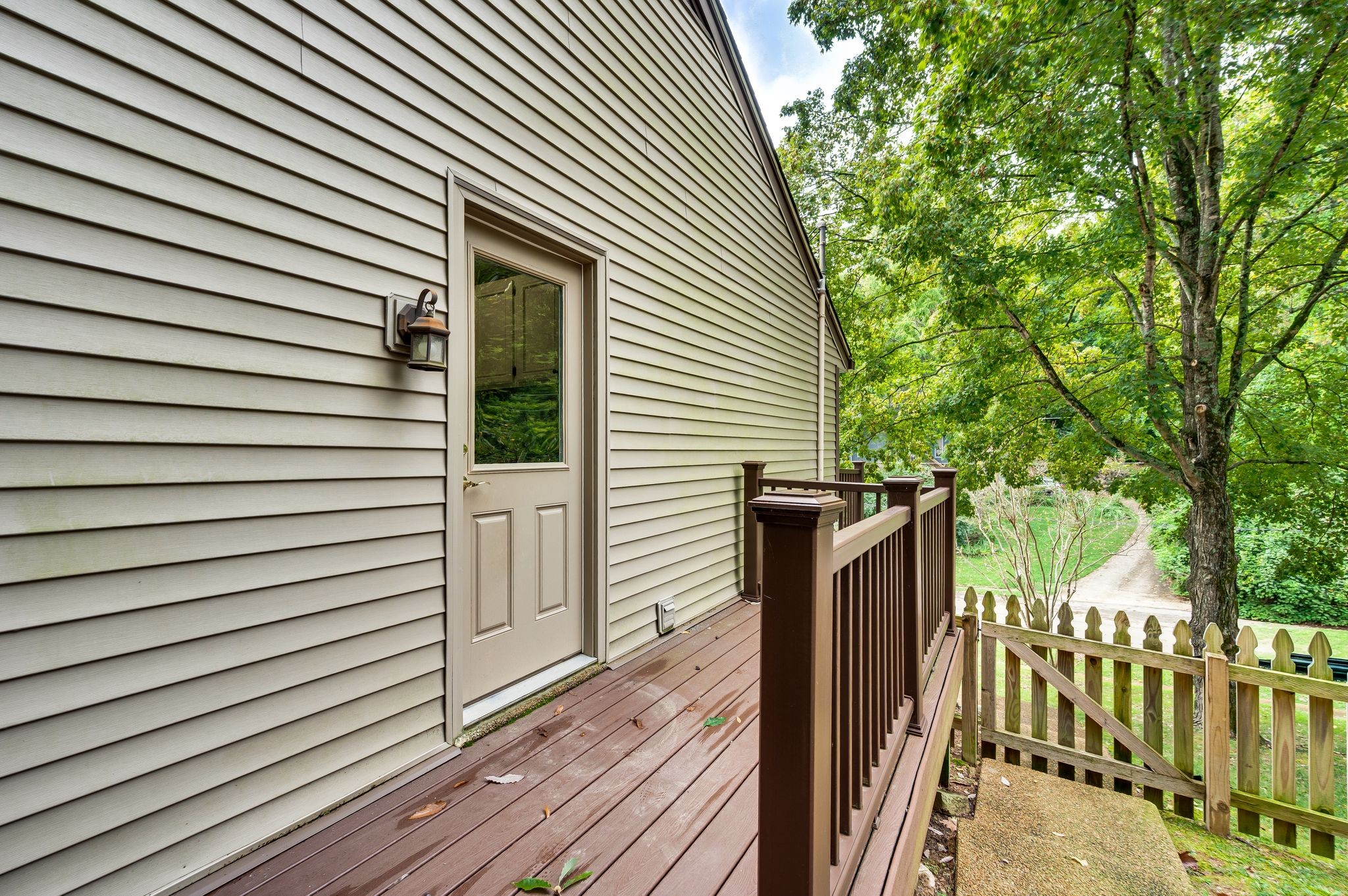 504 Wagon Ct