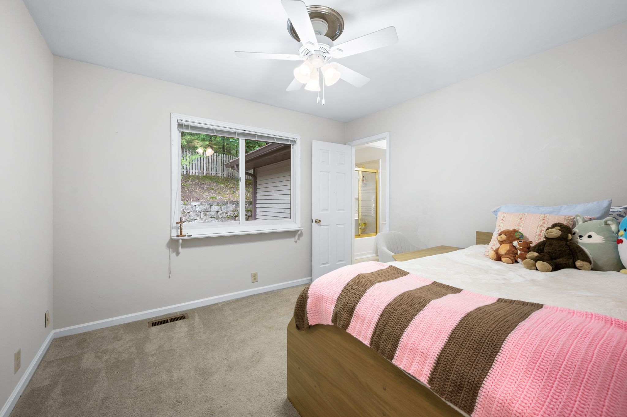 504 Wagon Ct