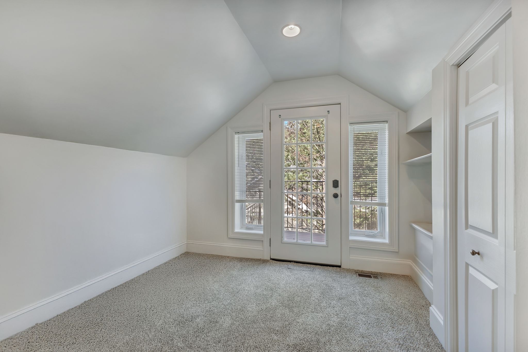 1116 Belvidere Dr