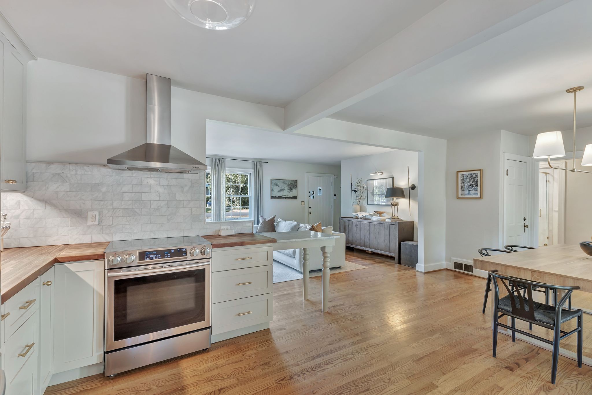 1116 Belvidere Dr