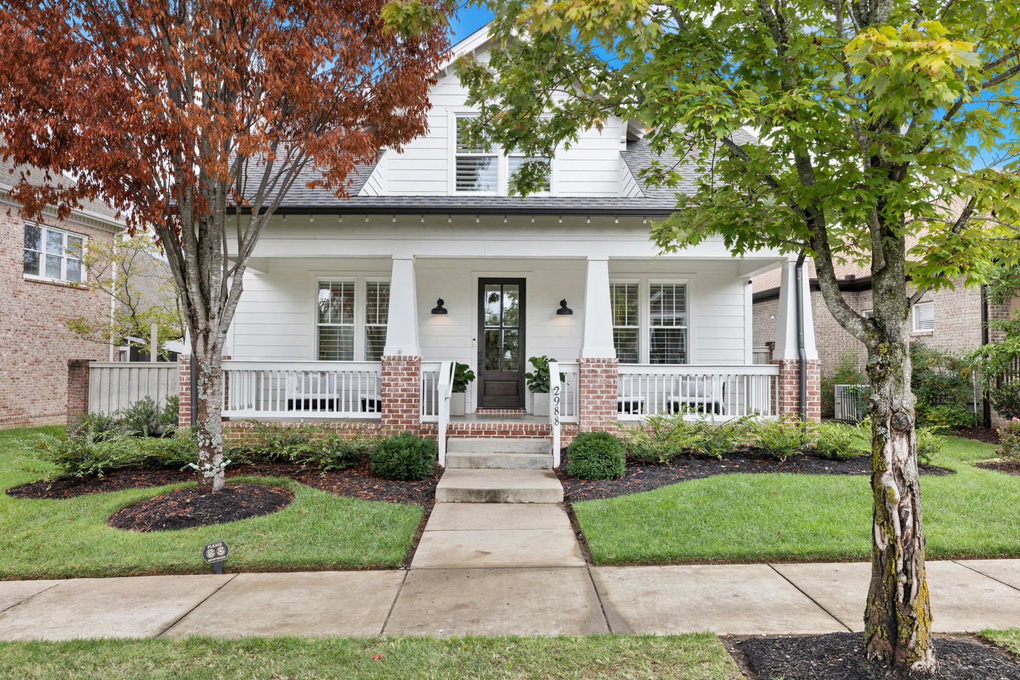 2988 Americus Dr