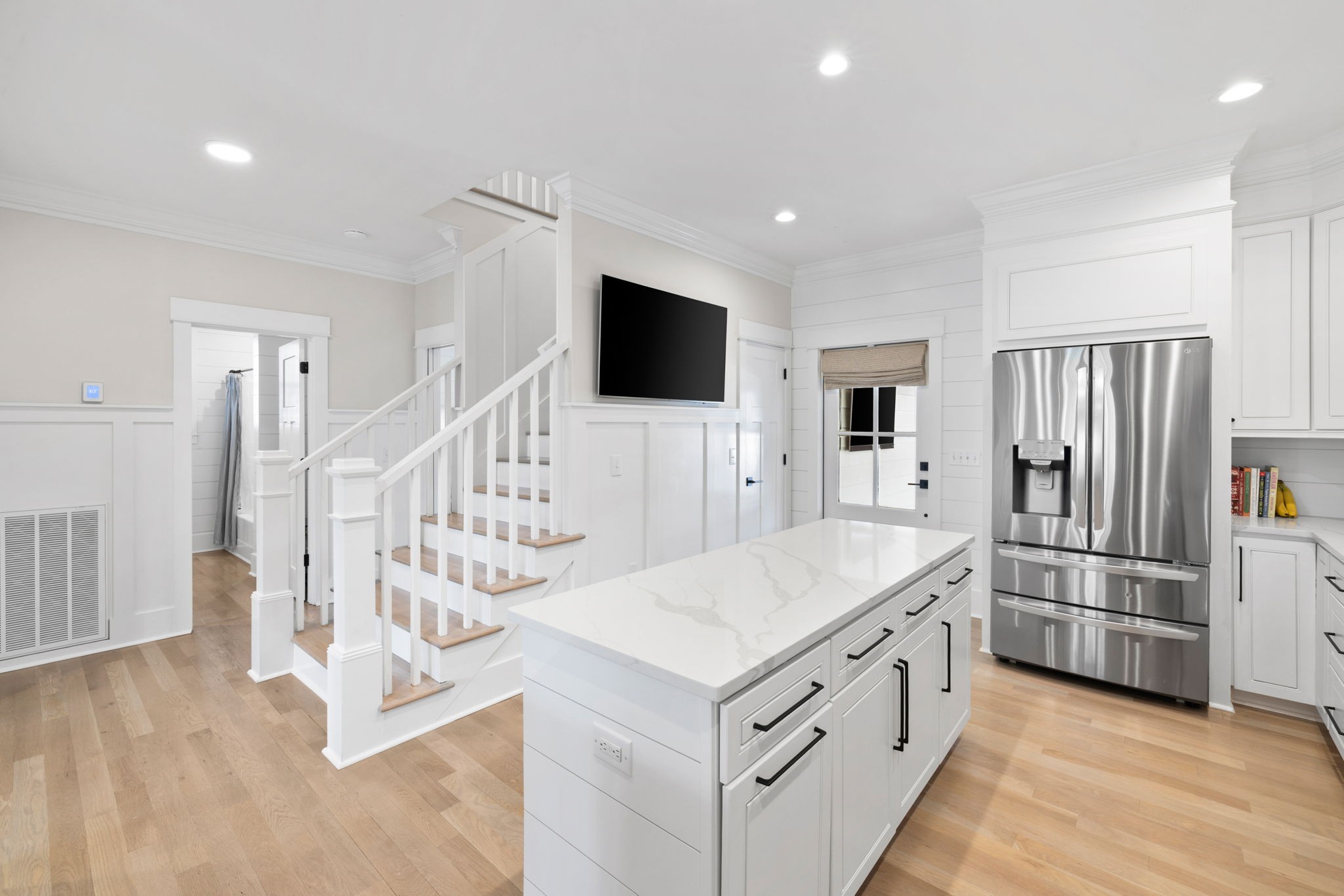 2988 Americus Dr