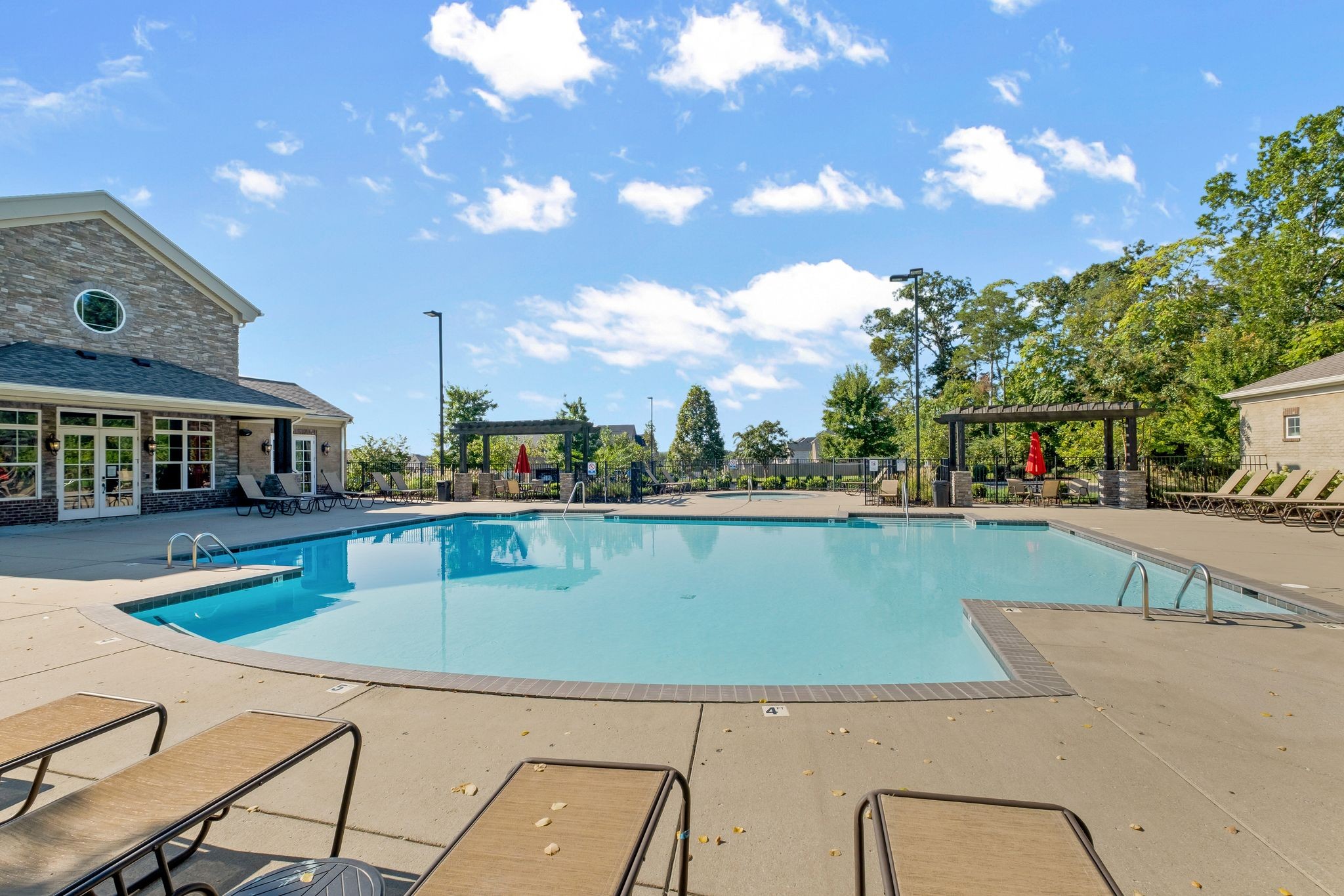 4973 Napoli Dr