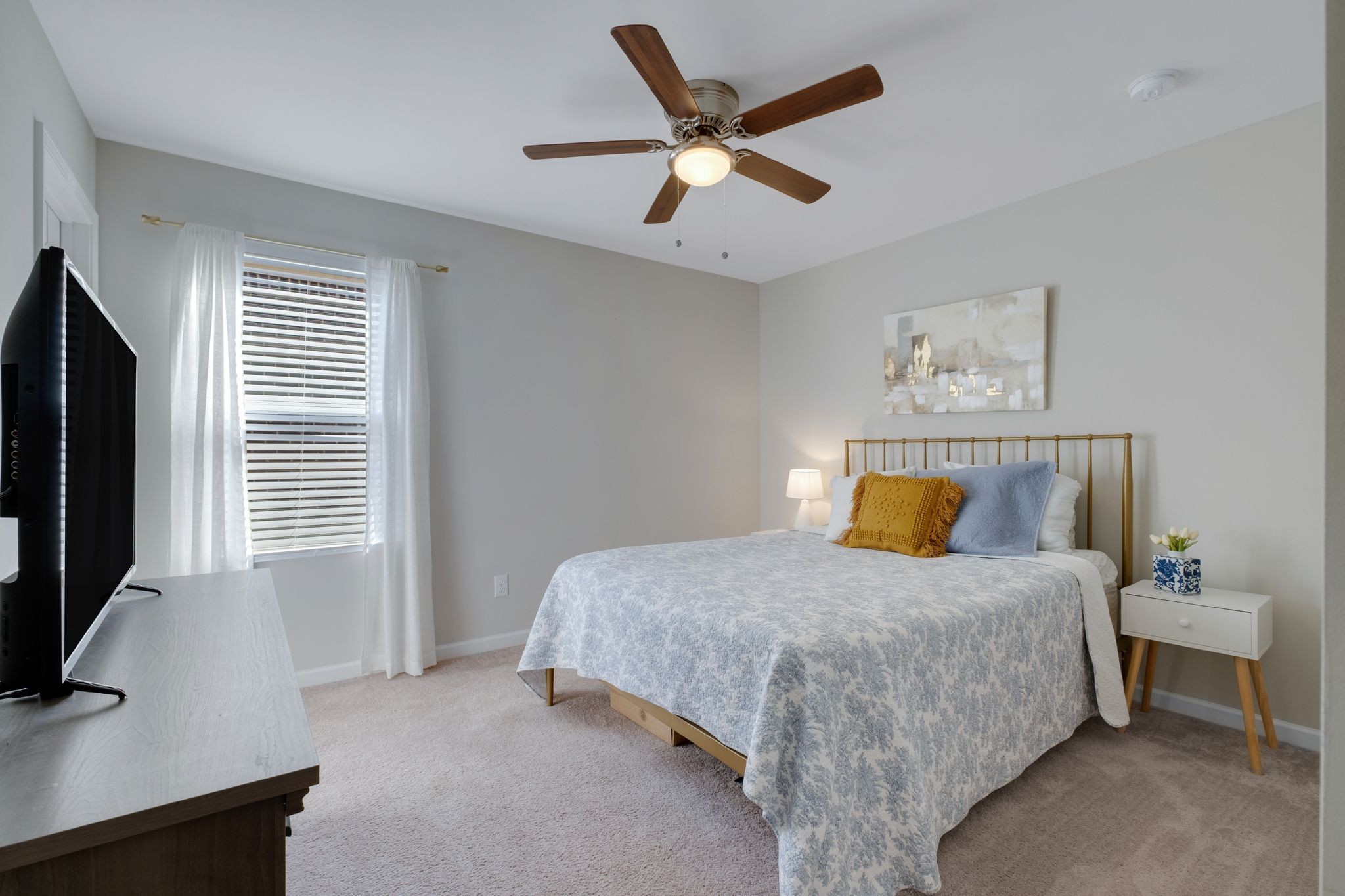 4973 Napoli Dr
