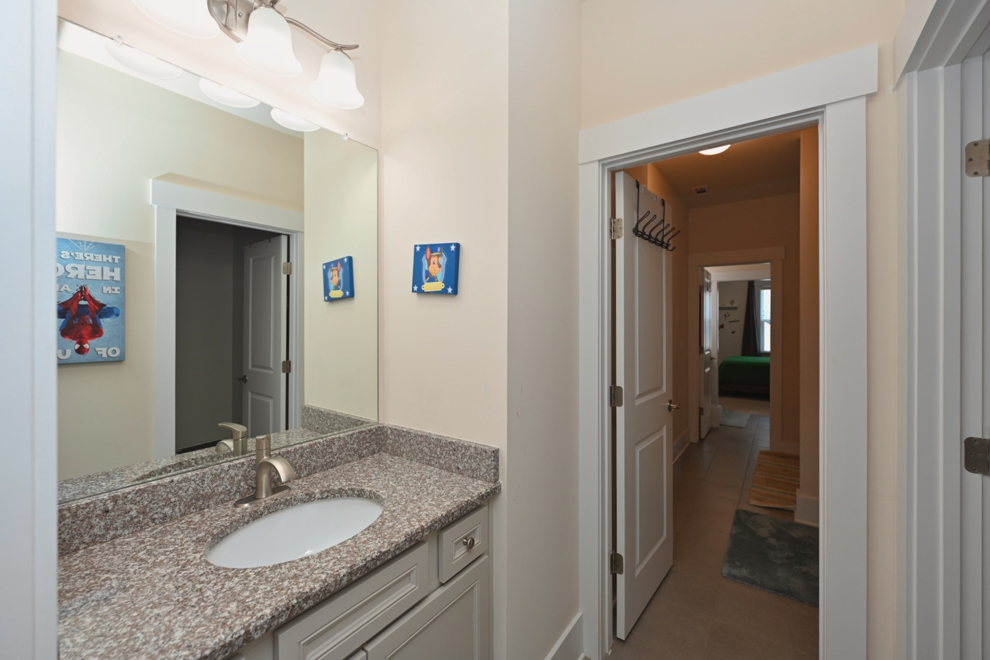 1038 Amelia Park Dr