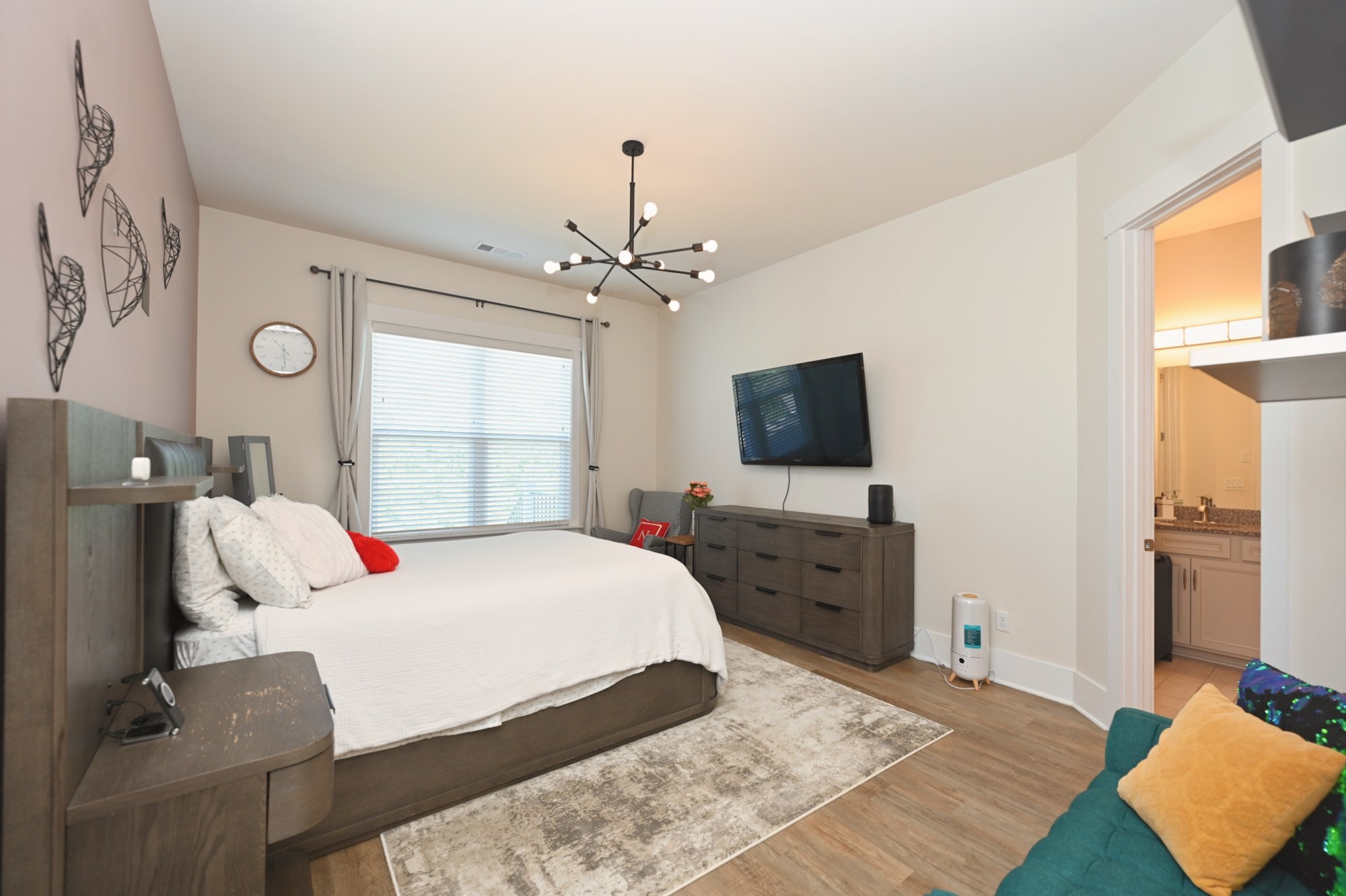 1038 Amelia Park Dr