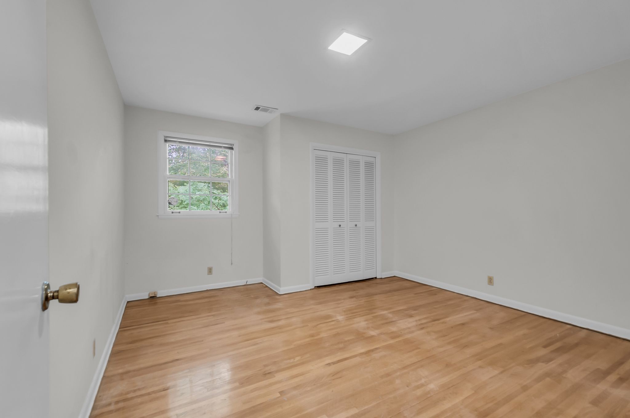 6828 Highland Park Dr