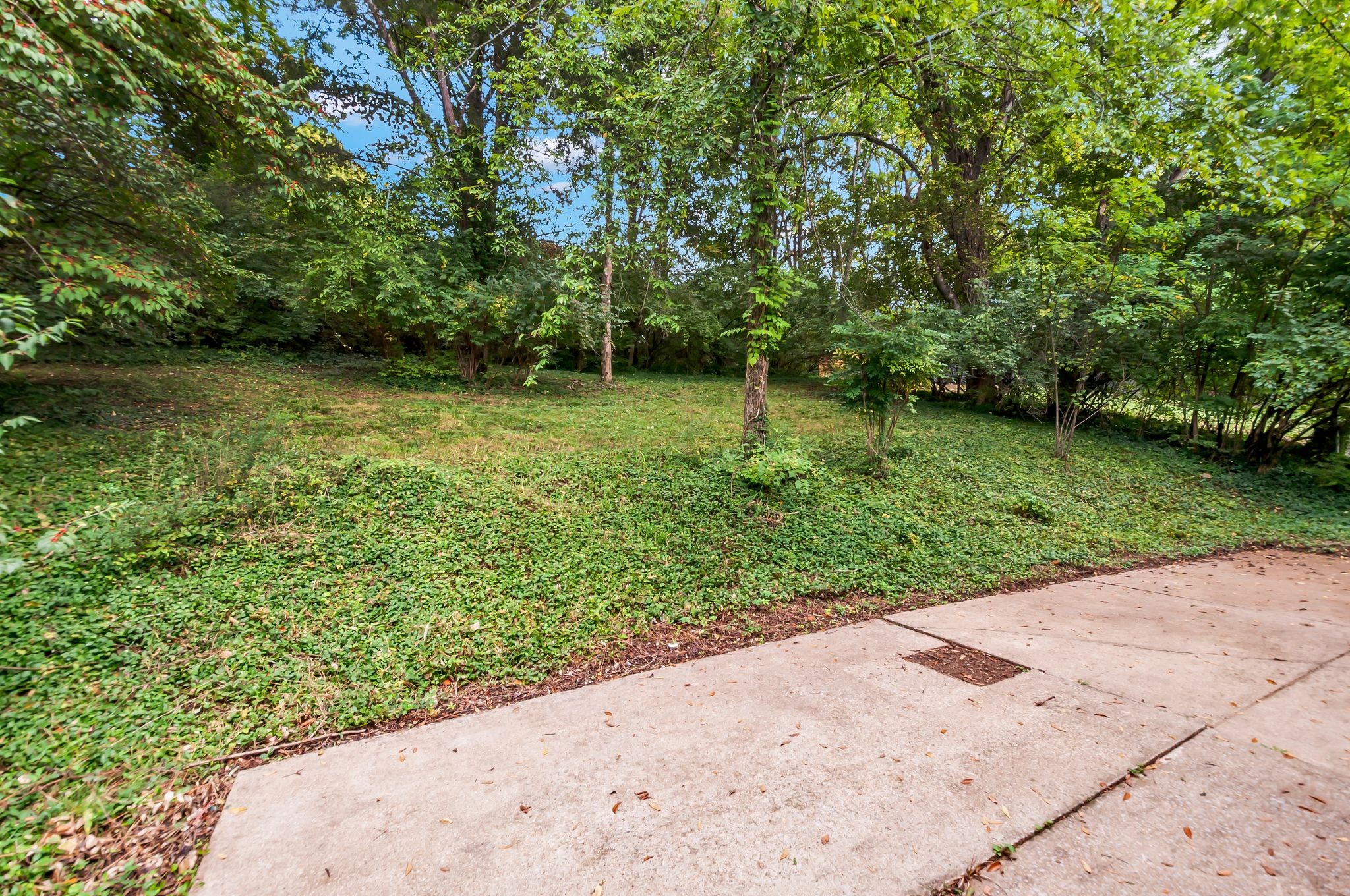 6828 Highland Park Dr