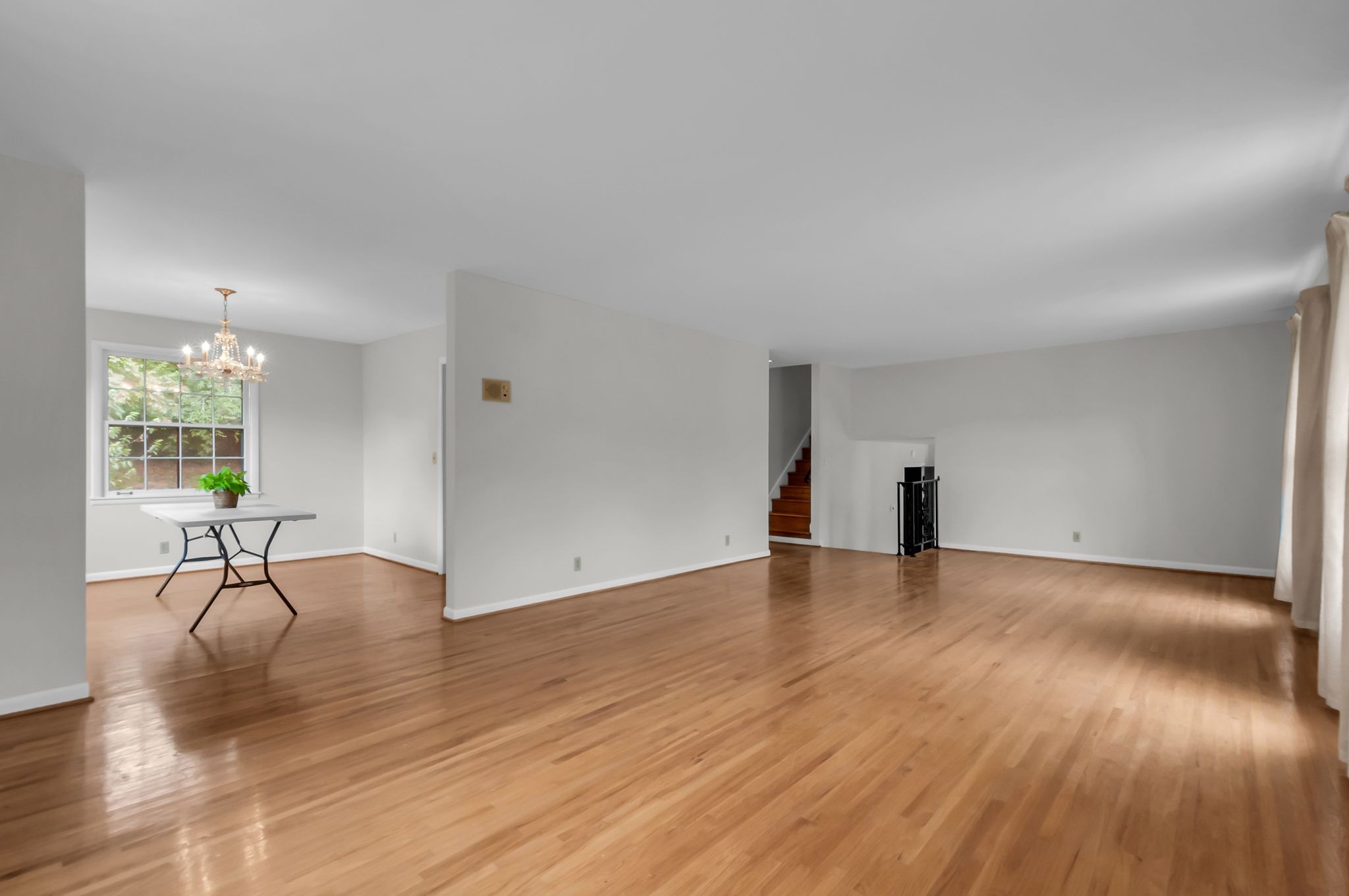 6828 Highland Park Dr