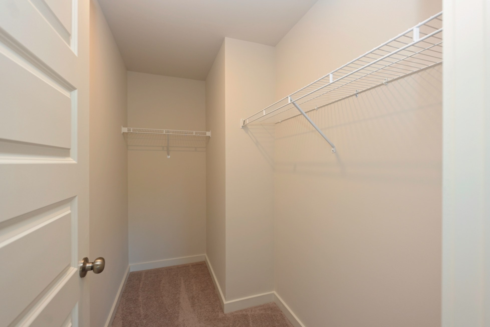 102 Crosby Dr