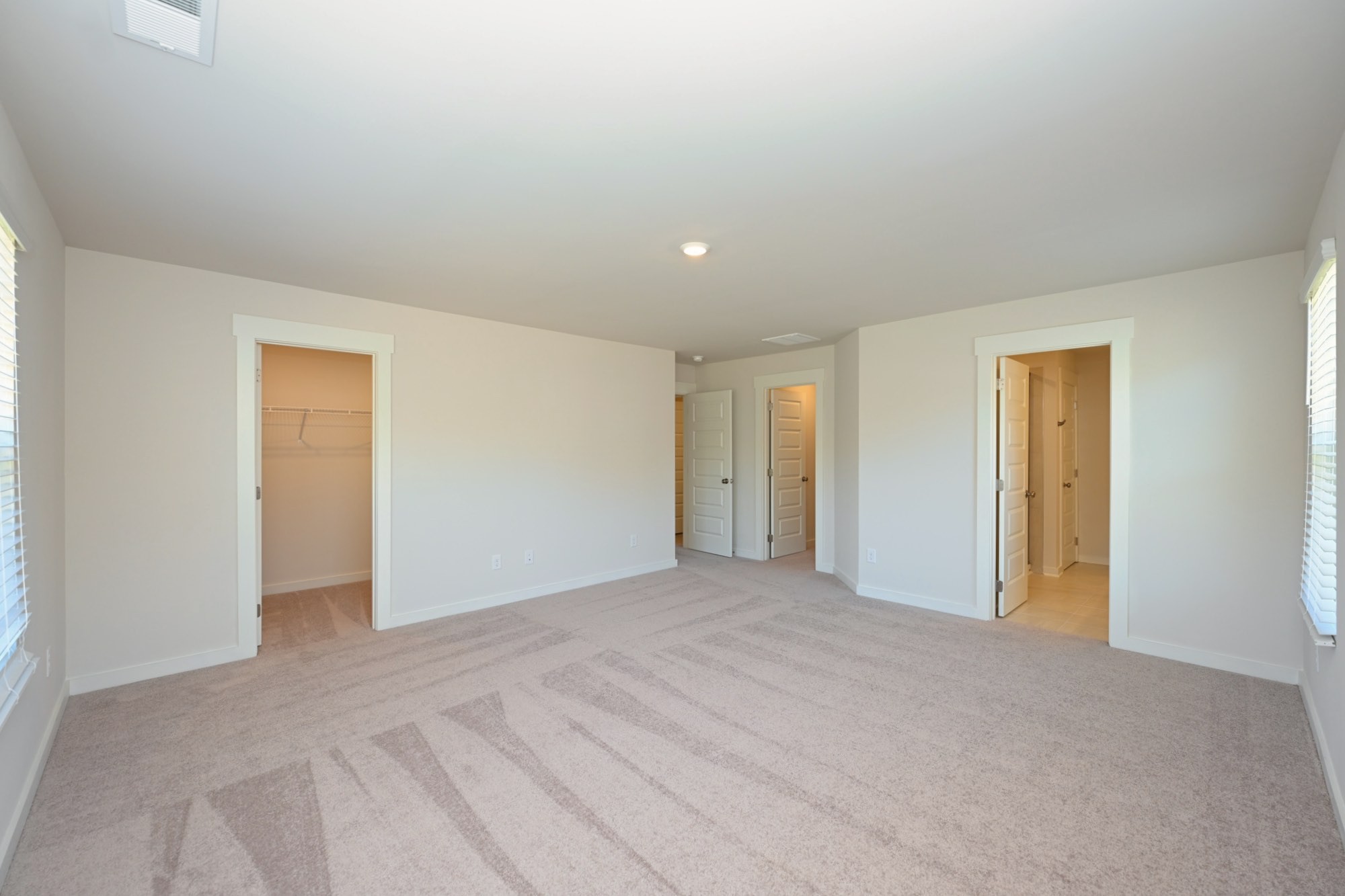 102 Crosby Dr