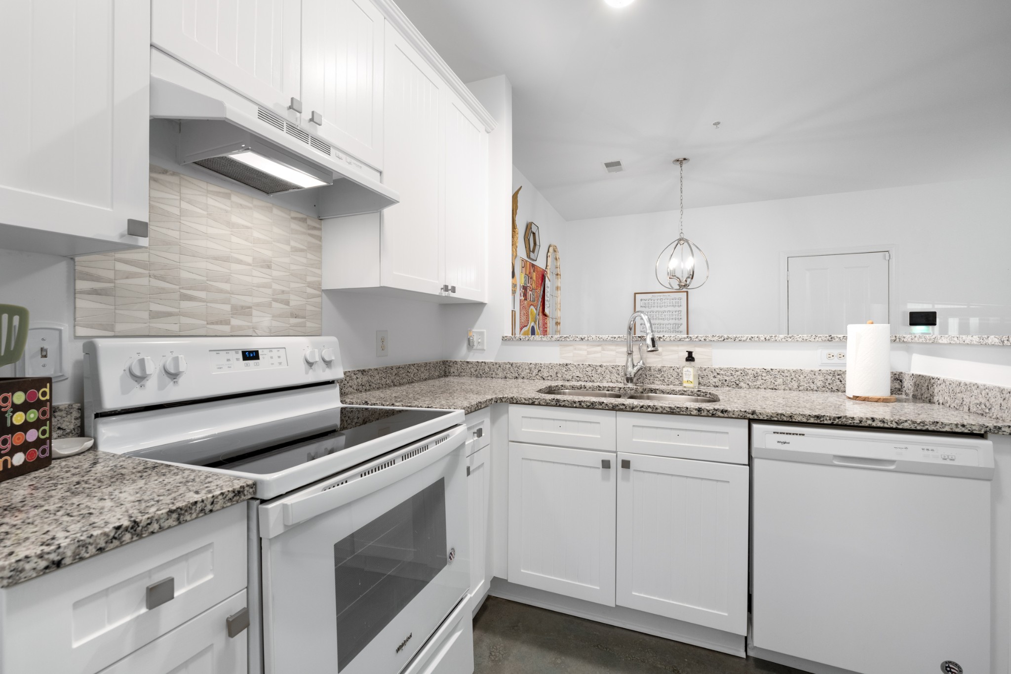 7219 Althorp Way Unit: L4