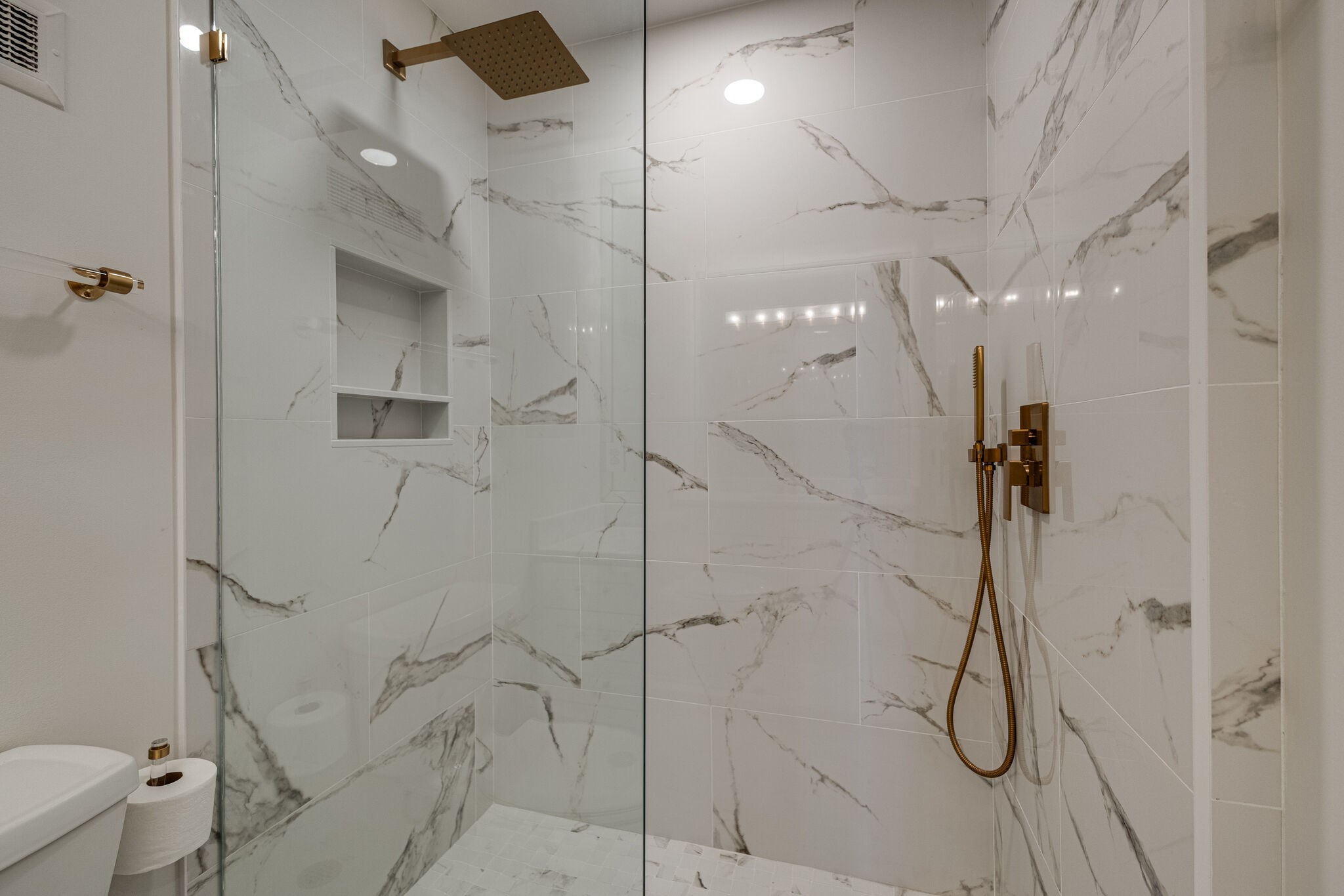 105 Leake Ave Unit: 93