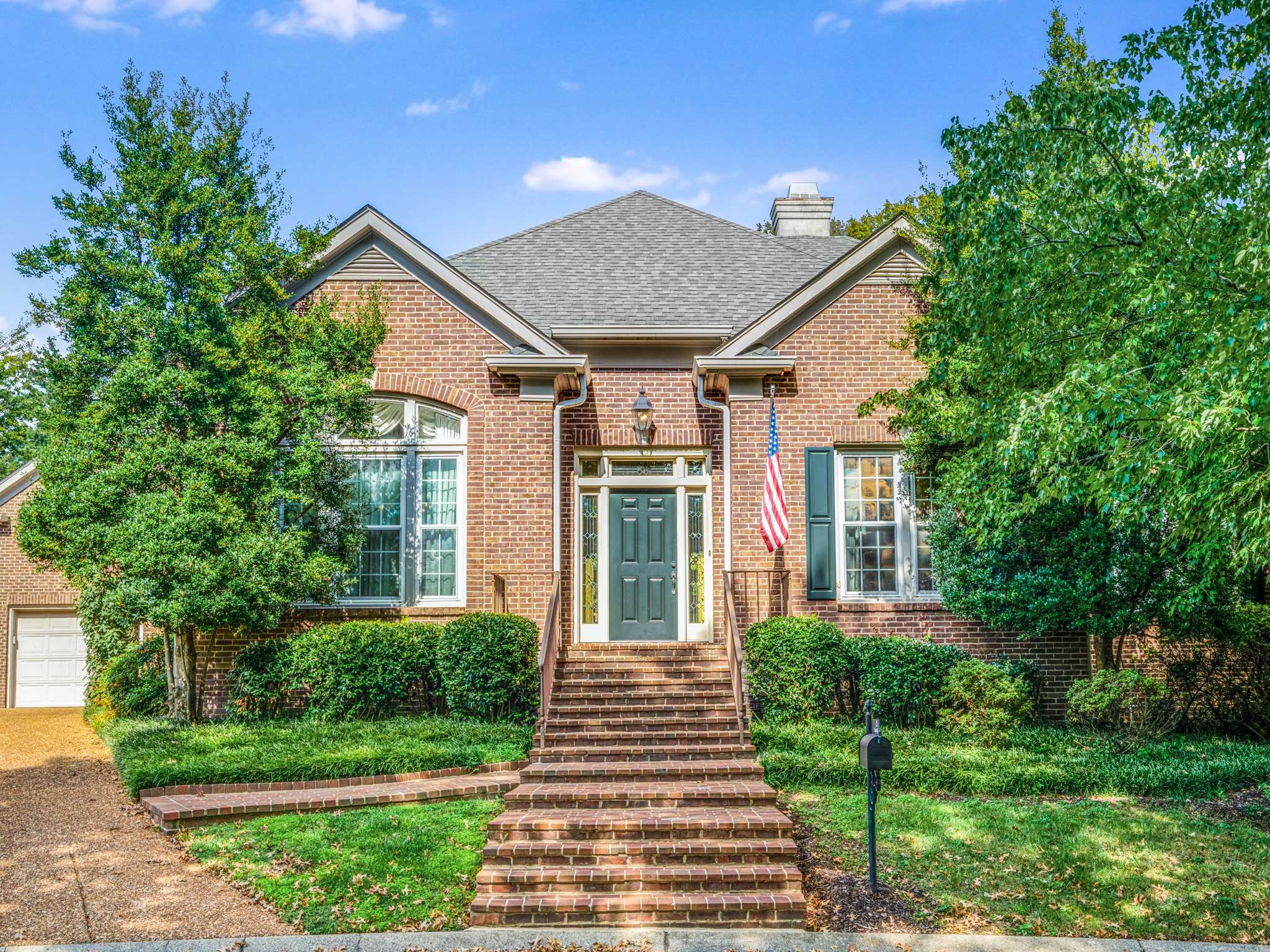 22 Bosley Oaks